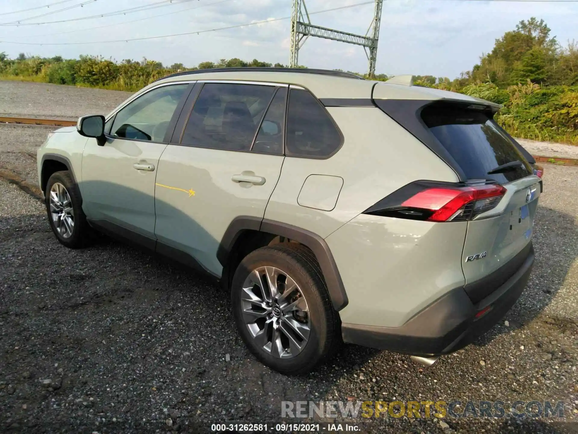 3 Photograph of a damaged car JTMA1RFV6KD508896 TOYOTA RAV4 2019