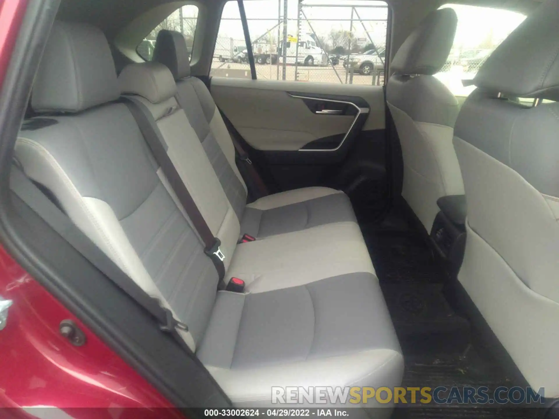 8 Фотография поврежденного автомобиля JTMA1RFV6KD511698 TOYOTA RAV4 2019