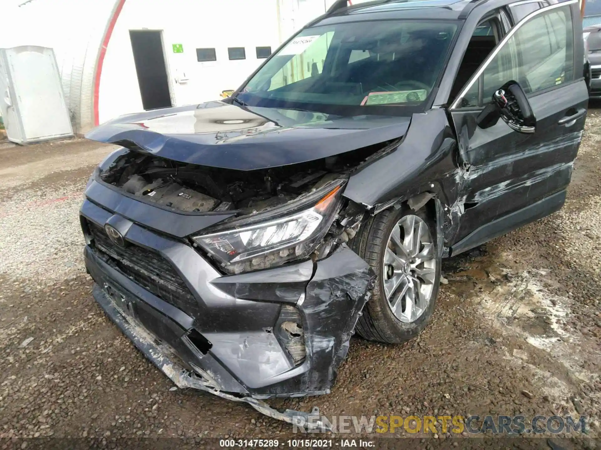 6 Photograph of a damaged car JTMA1RFV6KJ002521 TOYOTA RAV4 2019