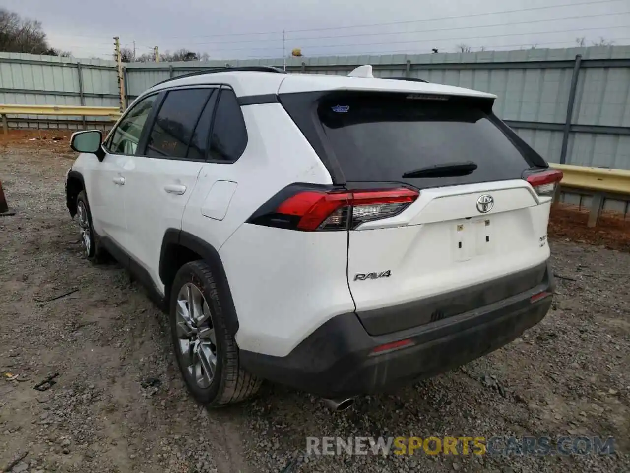 3 Photograph of a damaged car JTMA1RFV7KD020847 TOYOTA RAV4 2019