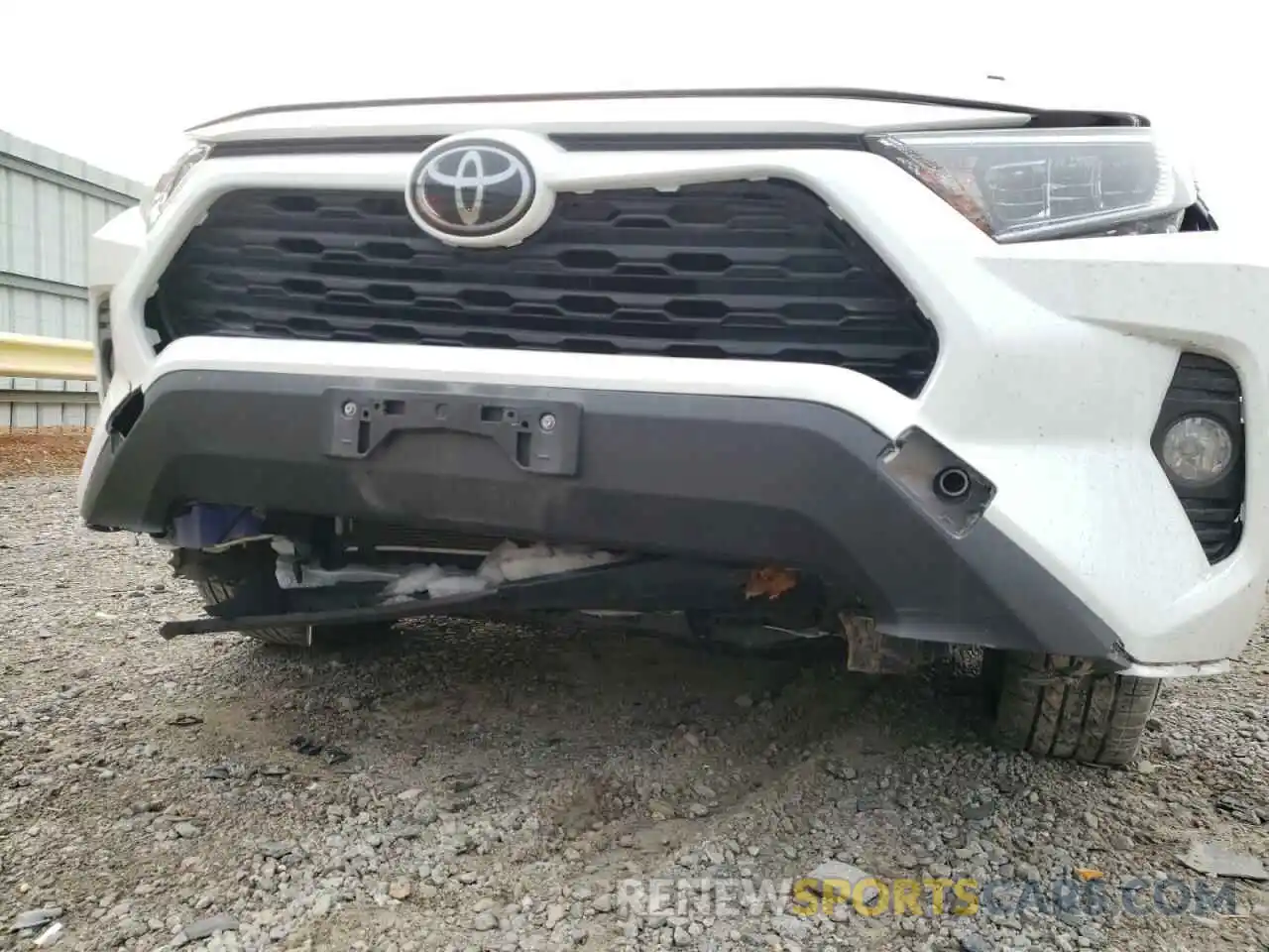 9 Photograph of a damaged car JTMA1RFV7KD020847 TOYOTA RAV4 2019