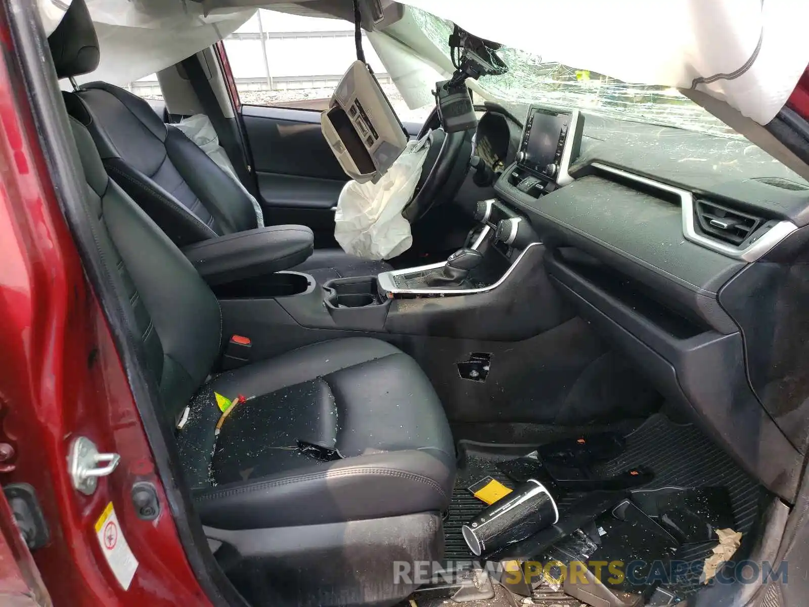 5 Photograph of a damaged car JTMA1RFV7KD022145 TOYOTA RAV4 2019