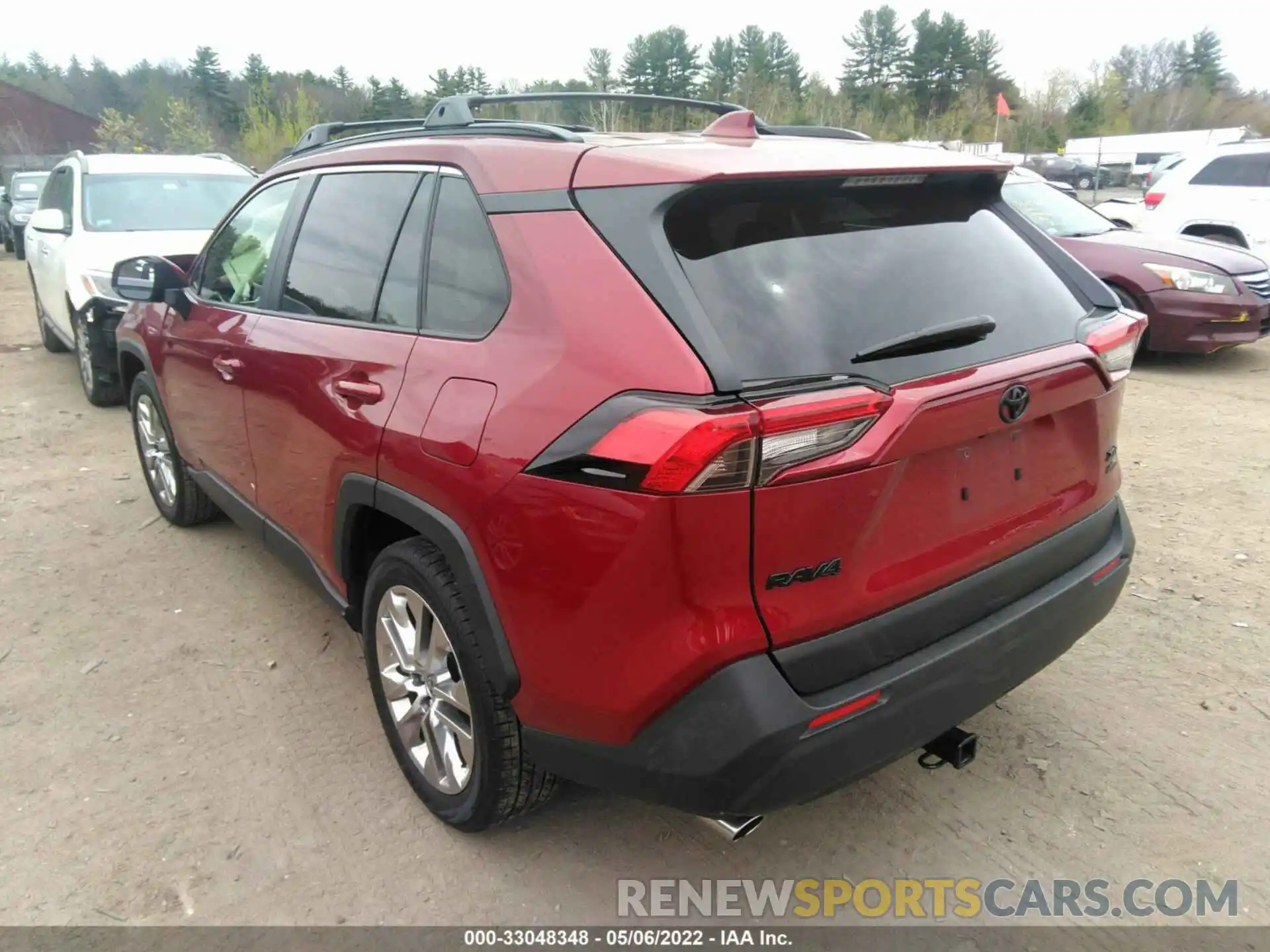 3 Photograph of a damaged car JTMA1RFV7KD046476 TOYOTA RAV4 2019