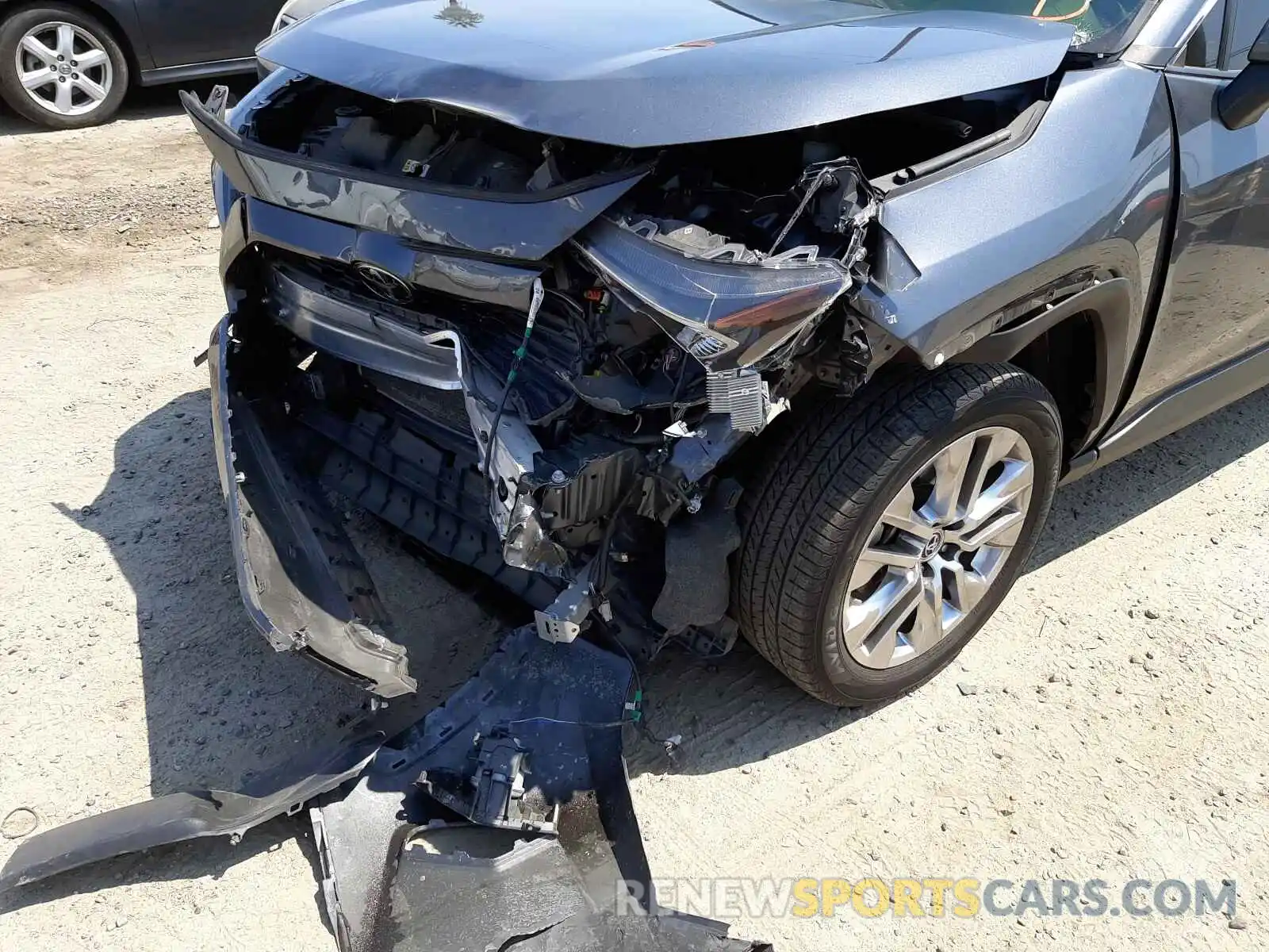 9 Photograph of a damaged car JTMA1RFV7KD502332 TOYOTA RAV4 2019