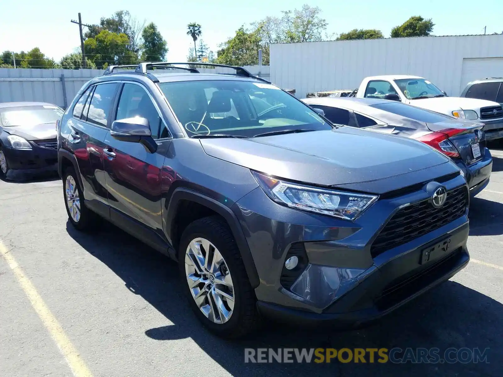 1 Photograph of a damaged car JTMA1RFV7KD507191 TOYOTA RAV4 2019