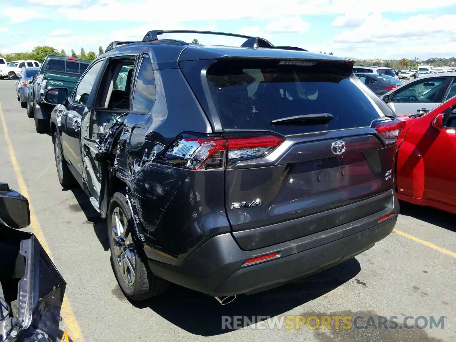 3 Photograph of a damaged car JTMA1RFV7KD507191 TOYOTA RAV4 2019