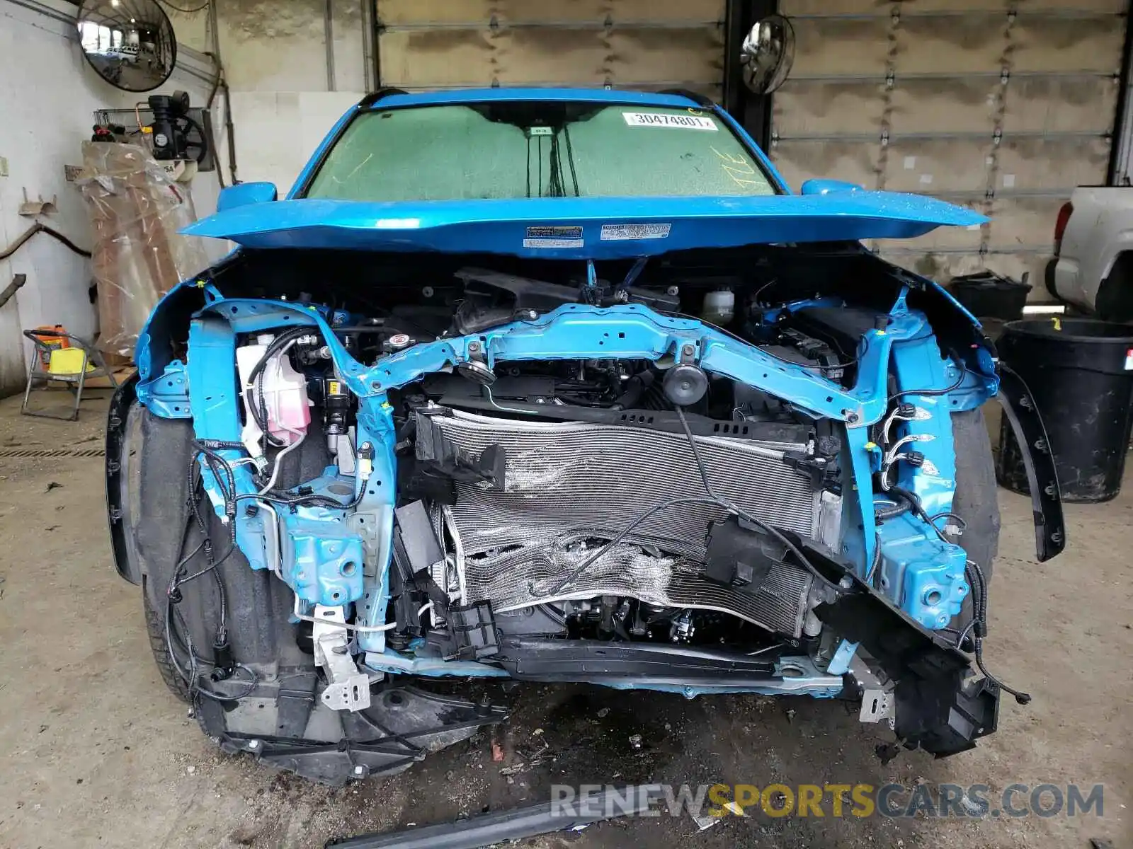 9 Photograph of a damaged car JTMA1RFV7KD512181 TOYOTA RAV4 2019