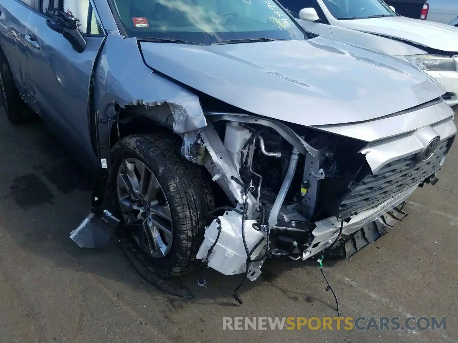 9 Photograph of a damaged car JTMA1RFV7KD514643 TOYOTA RAV4 2019