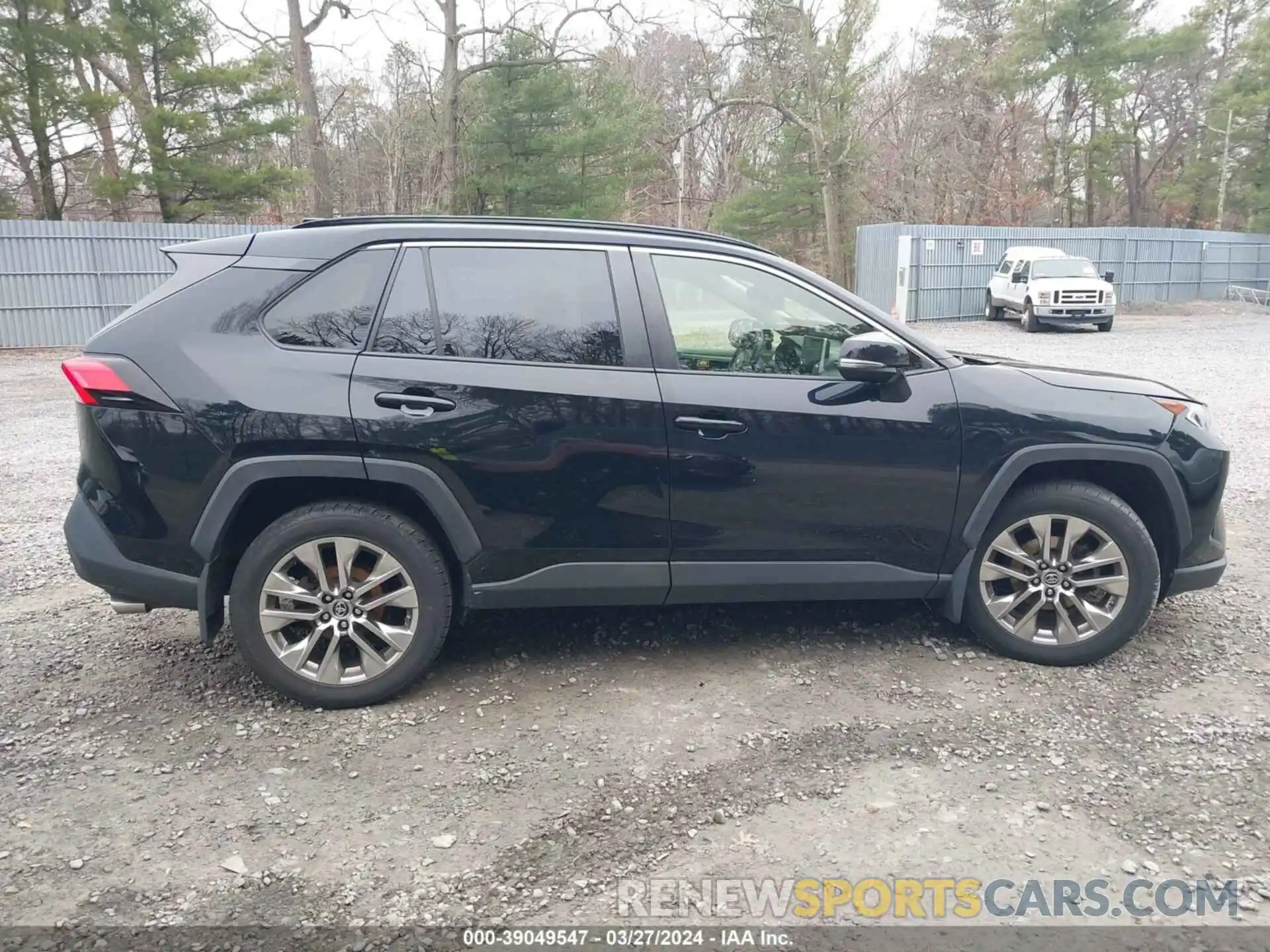 13 Photograph of a damaged car JTMA1RFV7KJ001636 TOYOTA RAV4 2019