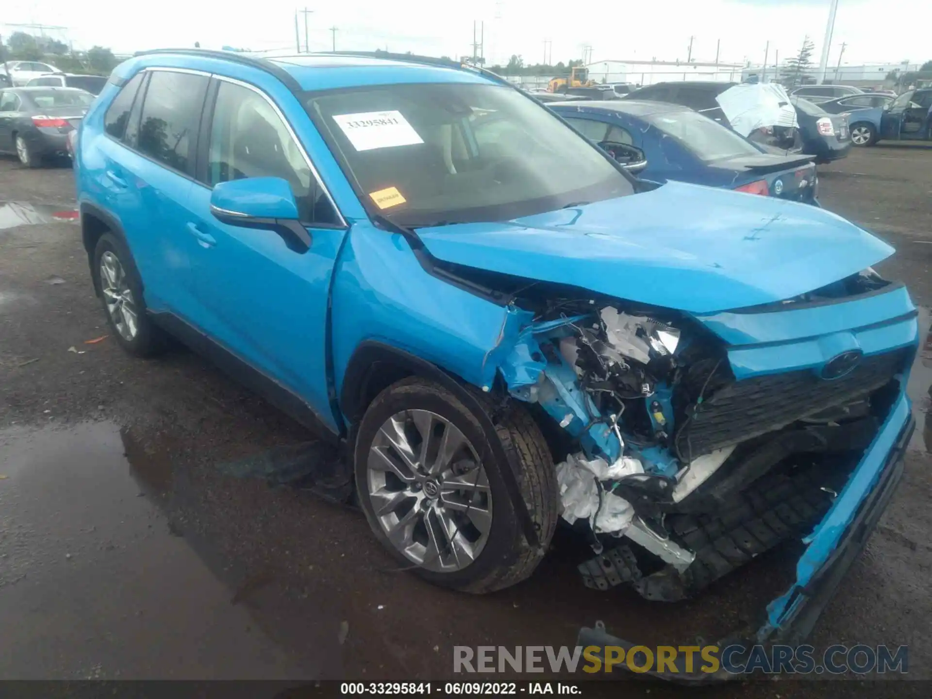 1 Photograph of a damaged car JTMA1RFV7KJ002477 TOYOTA RAV4 2019