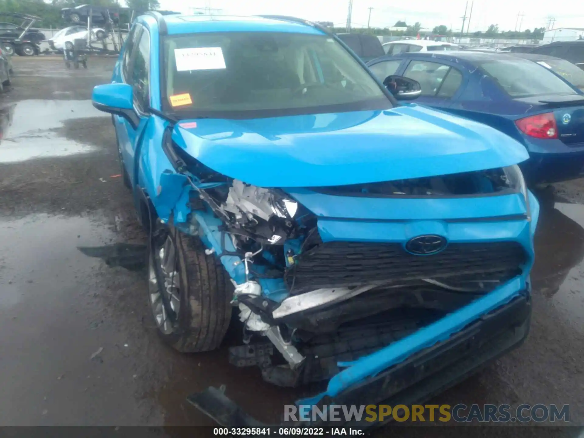 6 Photograph of a damaged car JTMA1RFV7KJ002477 TOYOTA RAV4 2019