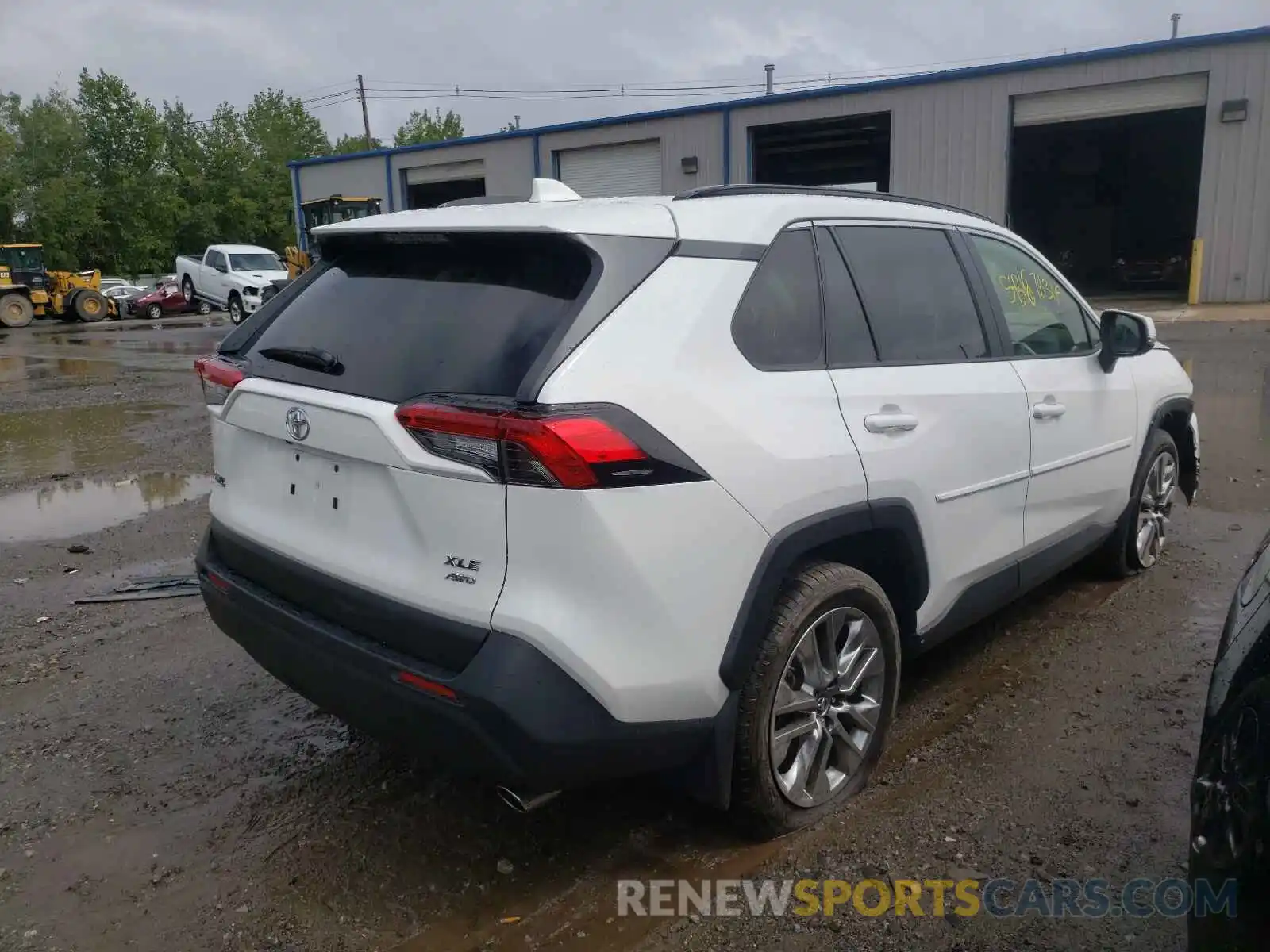 4 Photograph of a damaged car JTMA1RFV7KJ003113 TOYOTA RAV4 2019