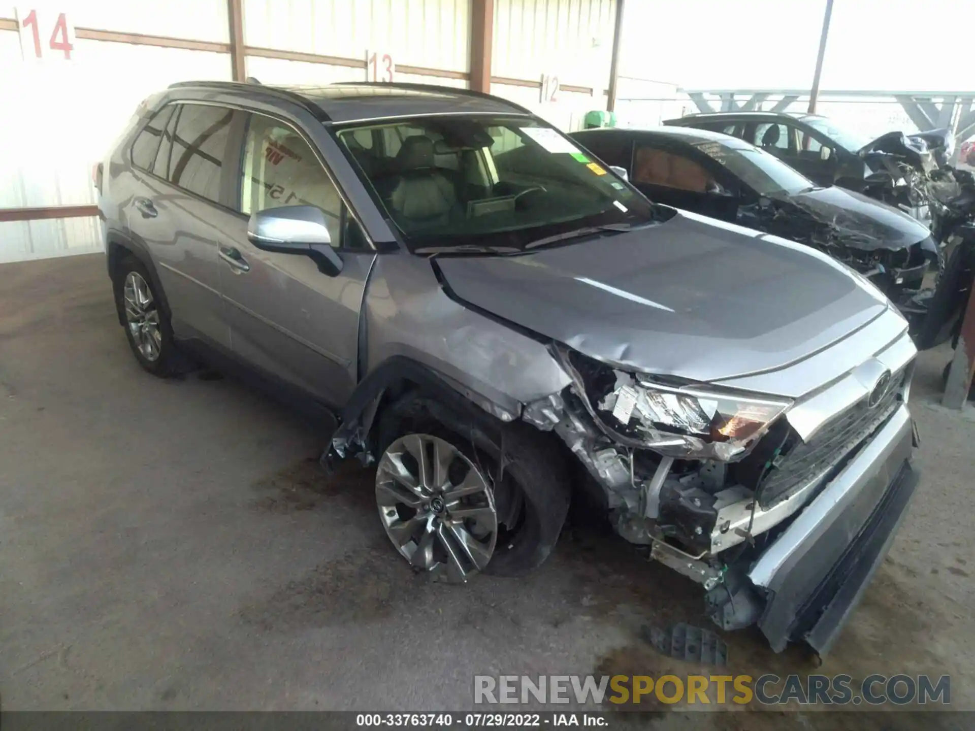 1 Photograph of a damaged car JTMA1RFV8KD009808 TOYOTA RAV4 2019