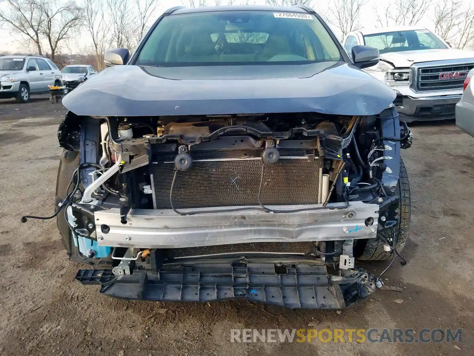 9 Photograph of a damaged car JTMA1RFV8KD014295 TOYOTA RAV4 2019