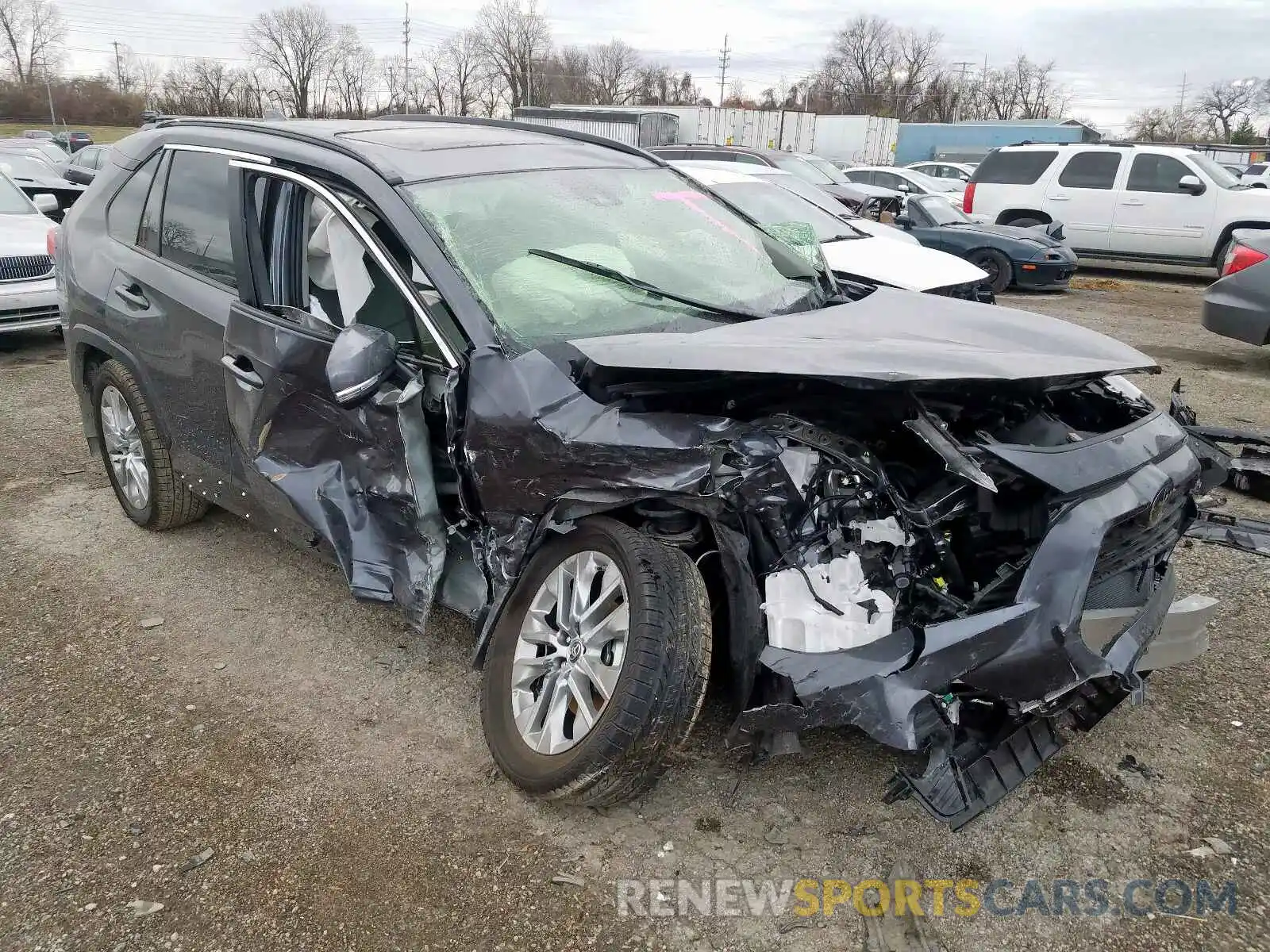 1 Photograph of a damaged car JTMA1RFV8KD033171 TOYOTA RAV4 2019