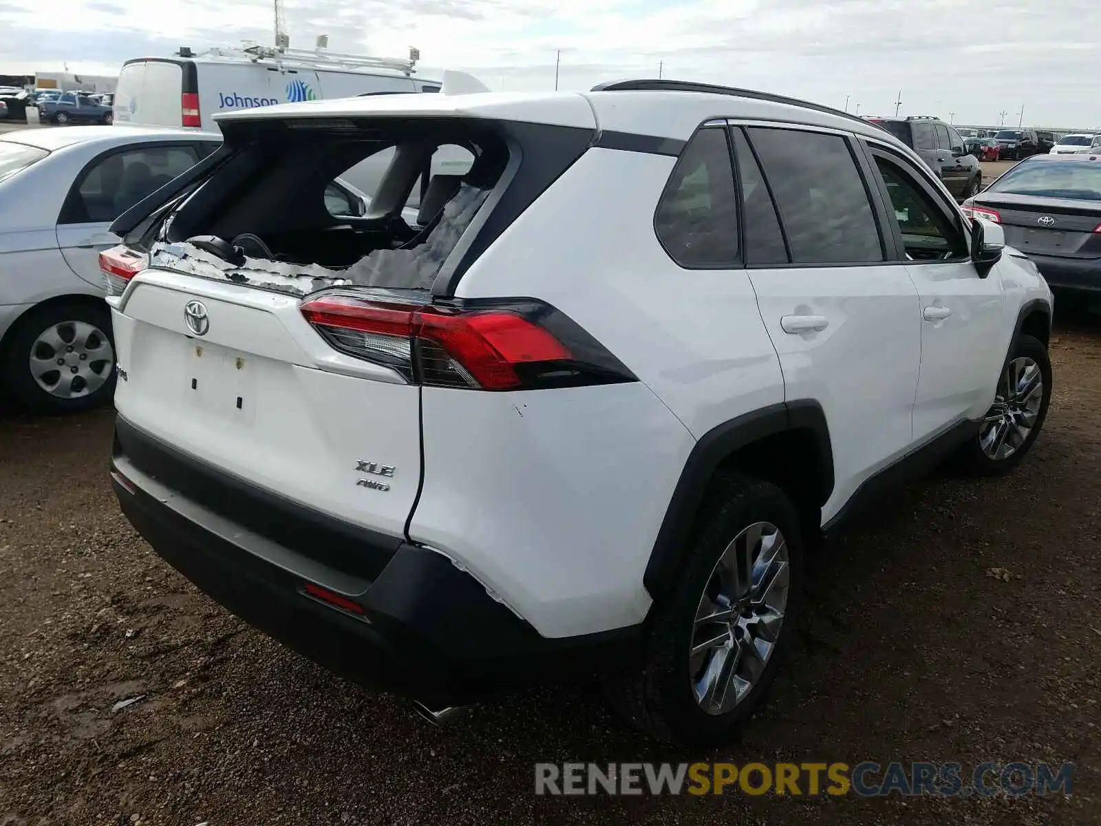 4 Photograph of a damaged car JTMA1RFV8KD040573 TOYOTA RAV4 2019