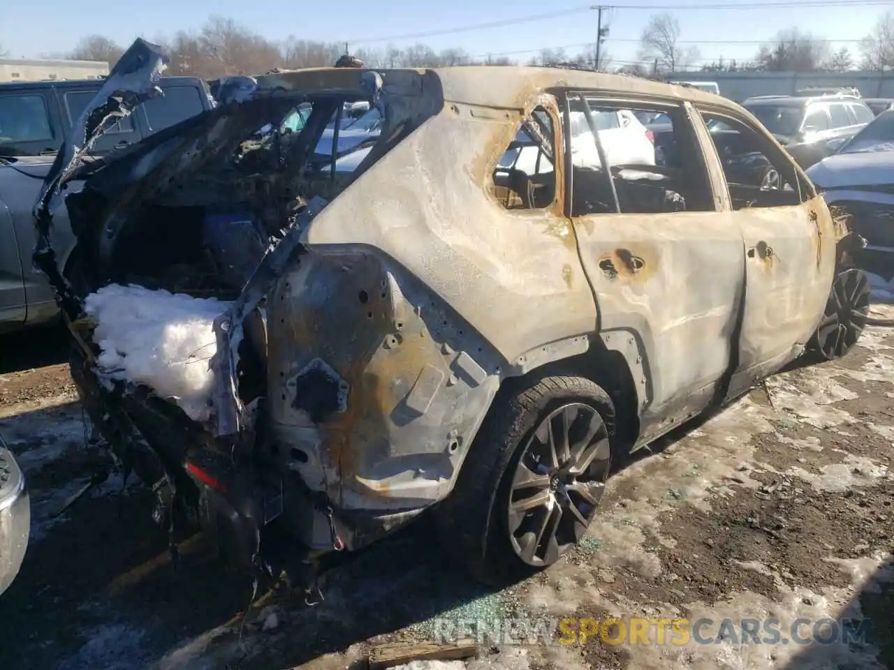 4 Photograph of a damaged car JTMA1RFV8KD505532 TOYOTA RAV4 2019