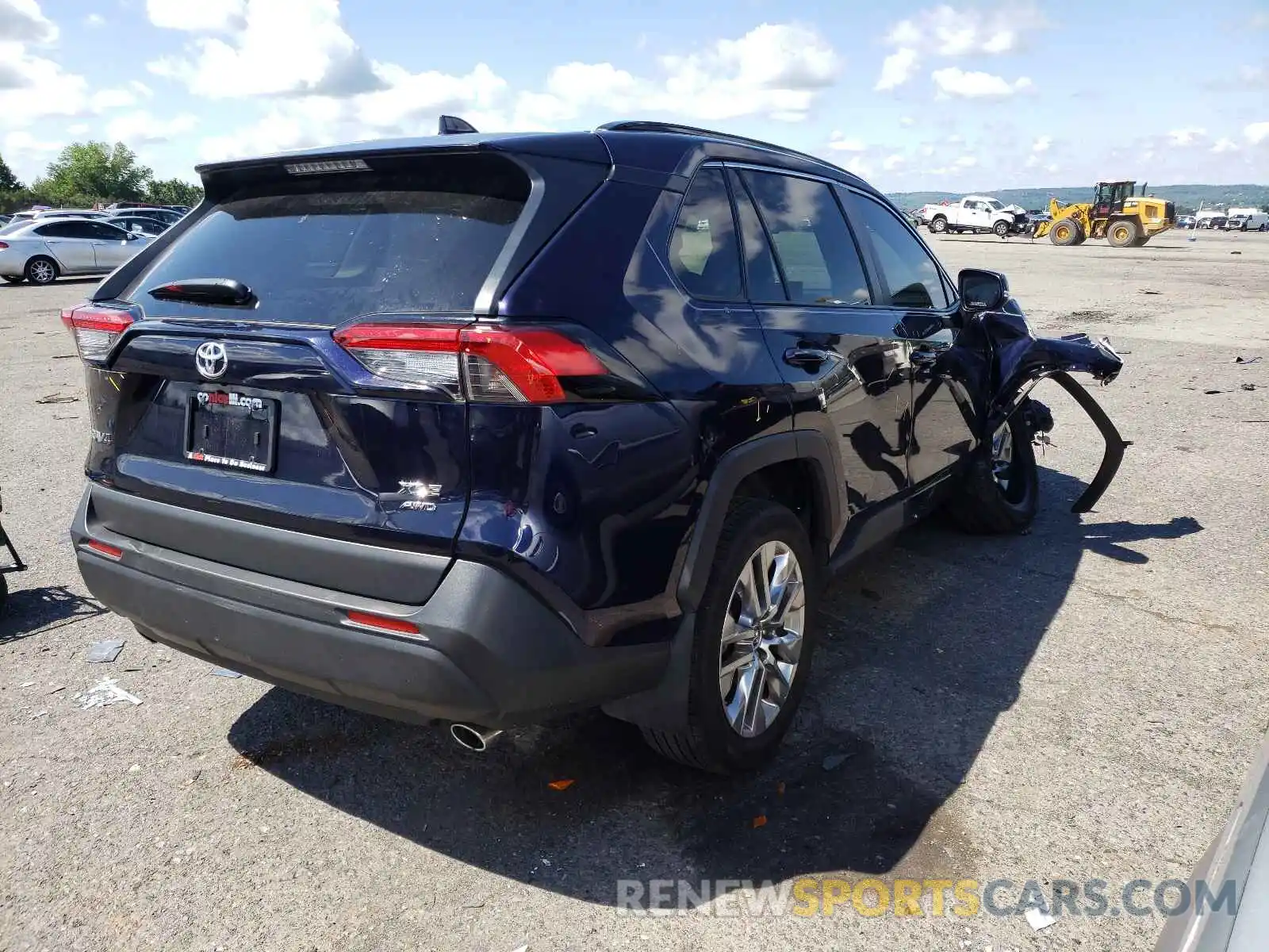 4 Photograph of a damaged car JTMA1RFV8KD512173 TOYOTA RAV4 2019