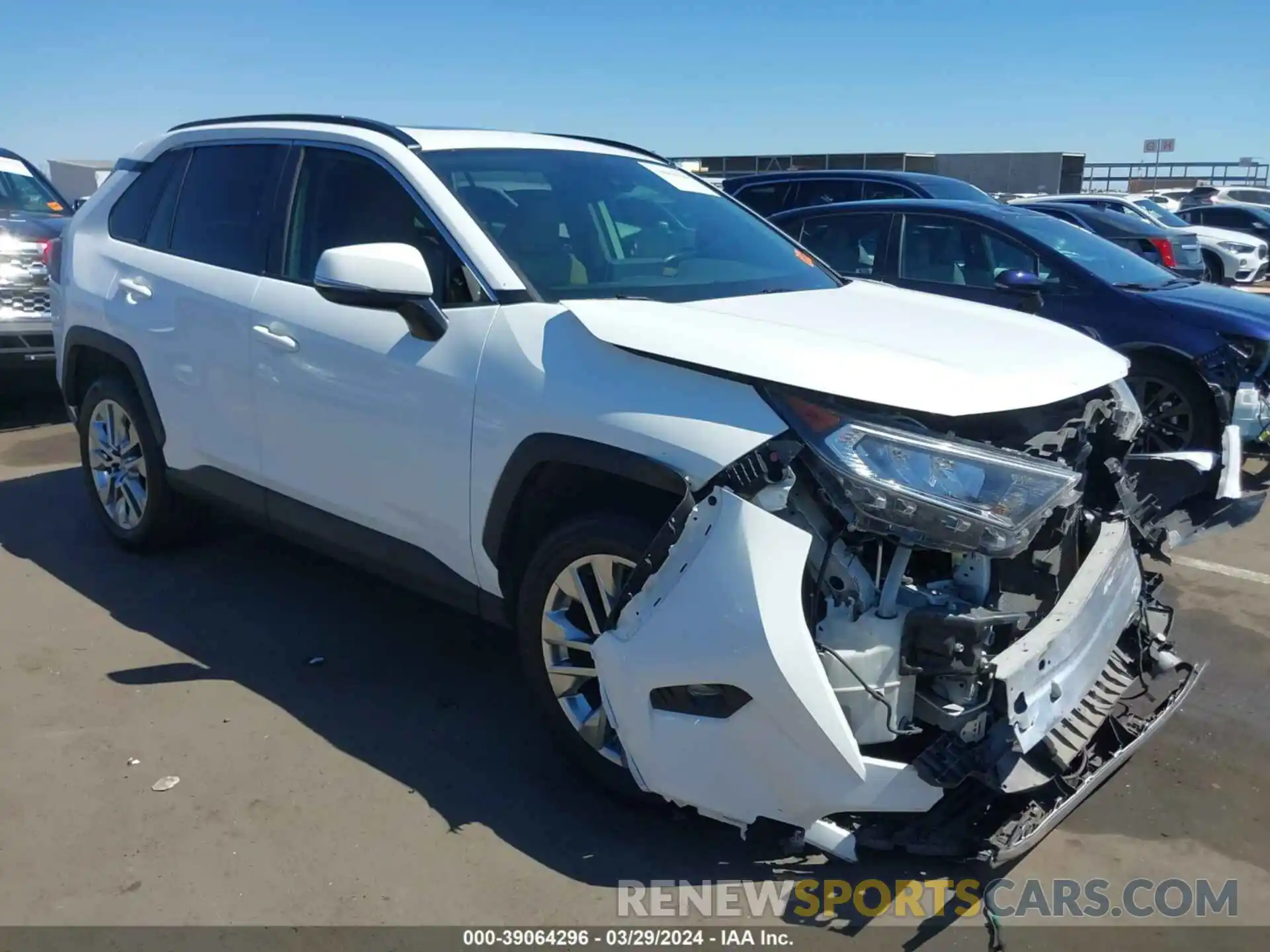 1 Photograph of a damaged car JTMA1RFV8KJ001693 TOYOTA RAV4 2019