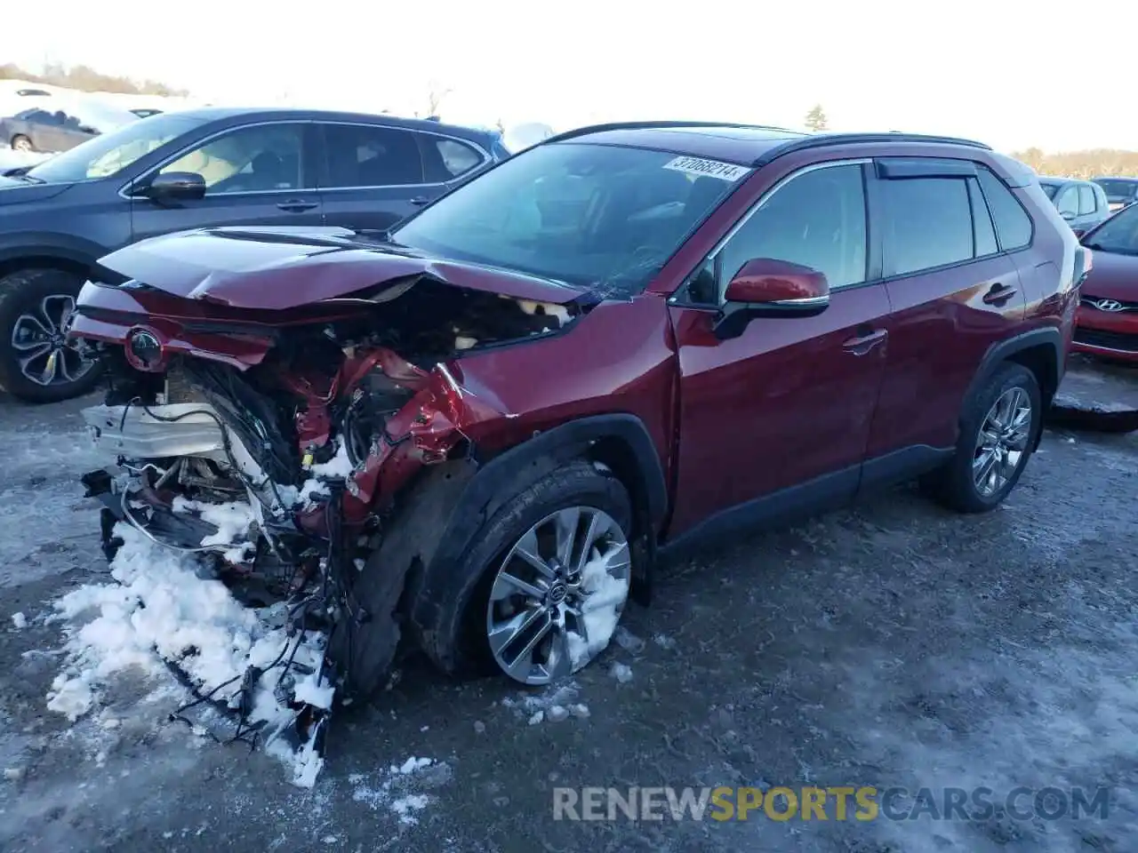 1 Photograph of a damaged car JTMA1RFV8KJ024035 TOYOTA RAV4 2019