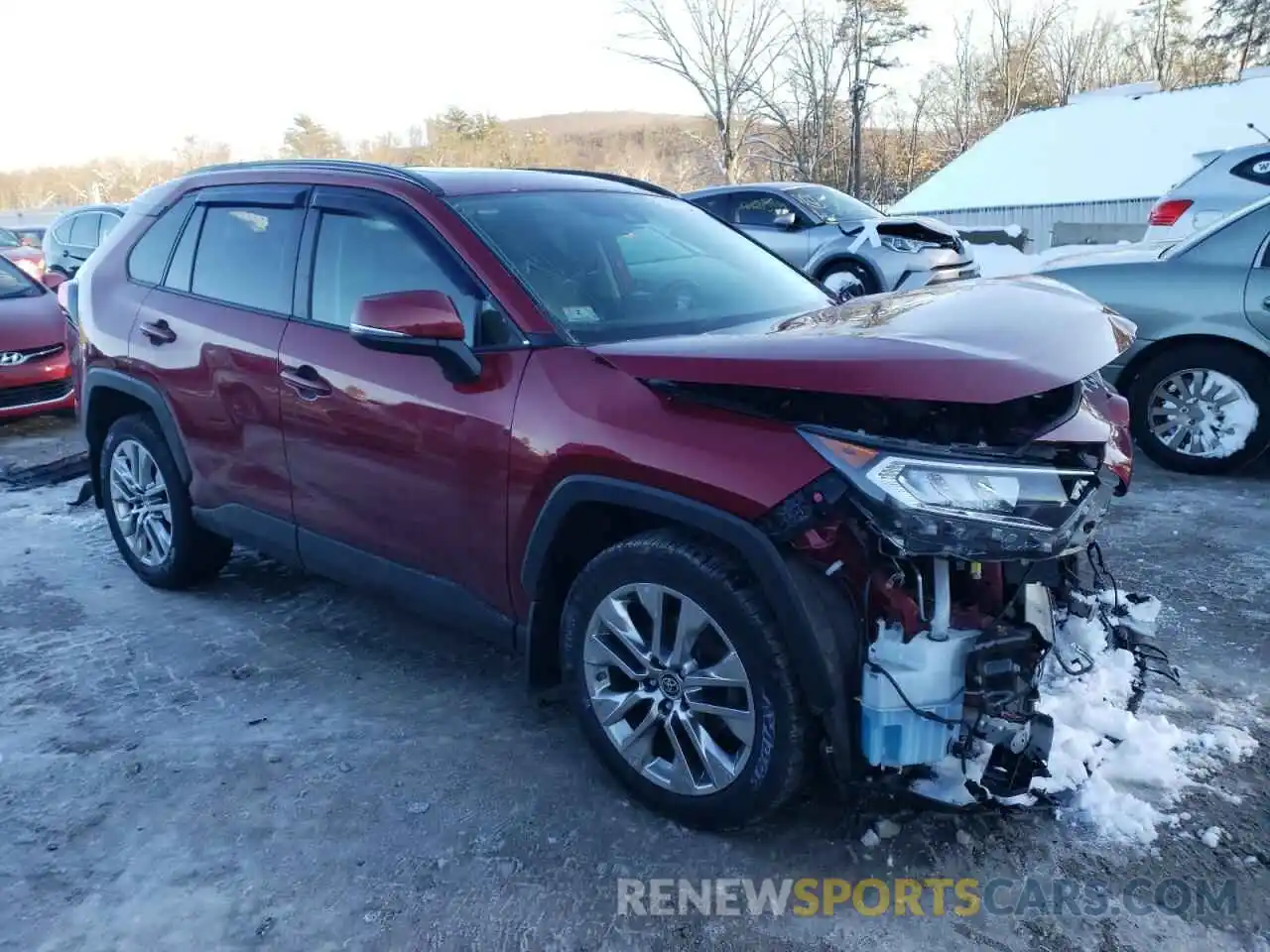 4 Photograph of a damaged car JTMA1RFV8KJ024035 TOYOTA RAV4 2019