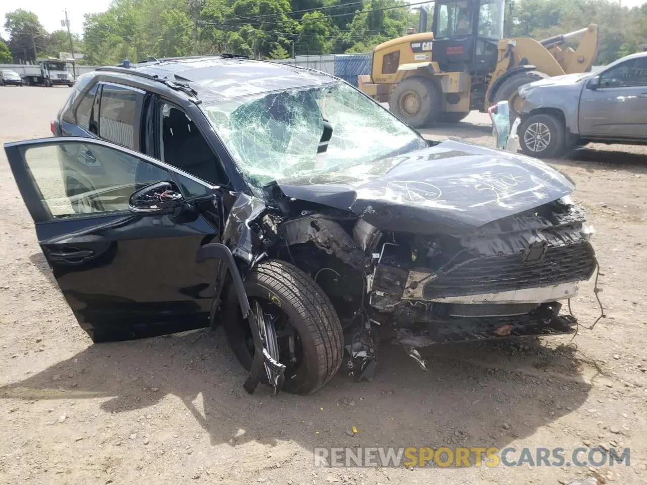 1 Photograph of a damaged car JTMA1RFV9KD006884 TOYOTA RAV4 2019