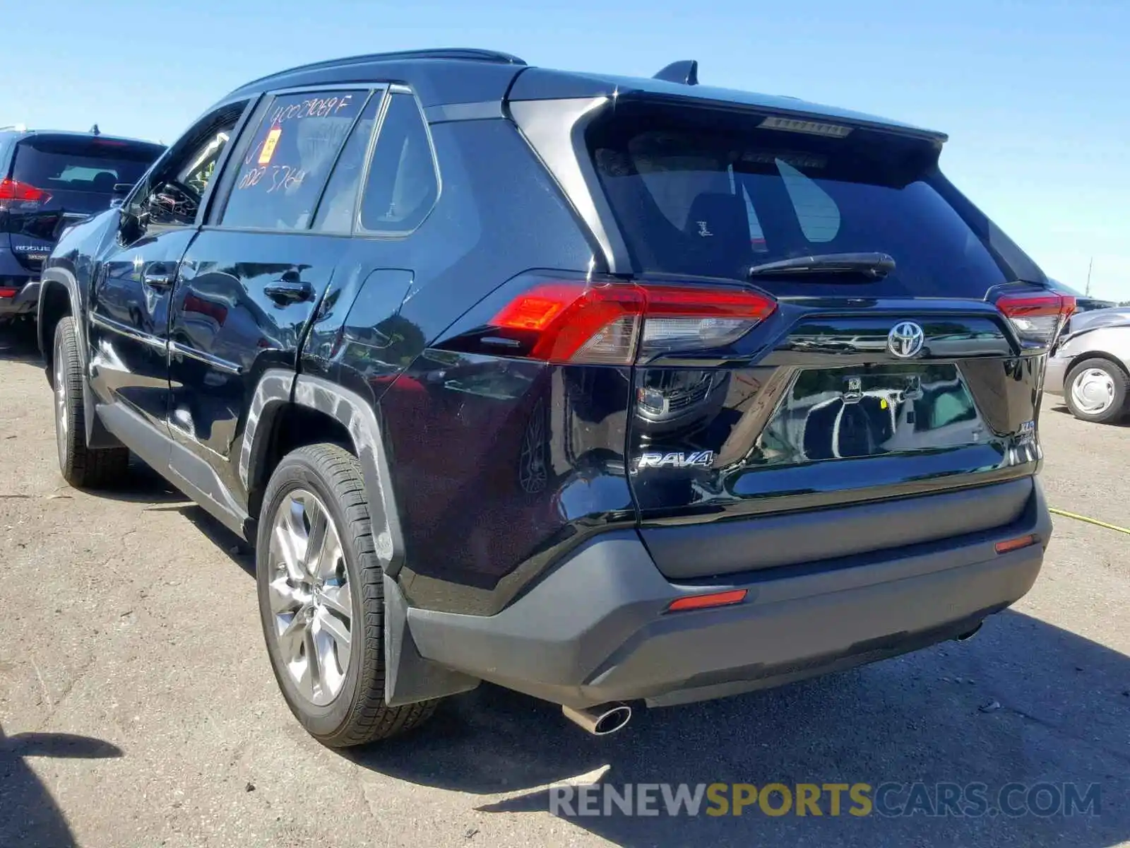 3 Photograph of a damaged car JTMA1RFV9KD013818 TOYOTA RAV4 2019