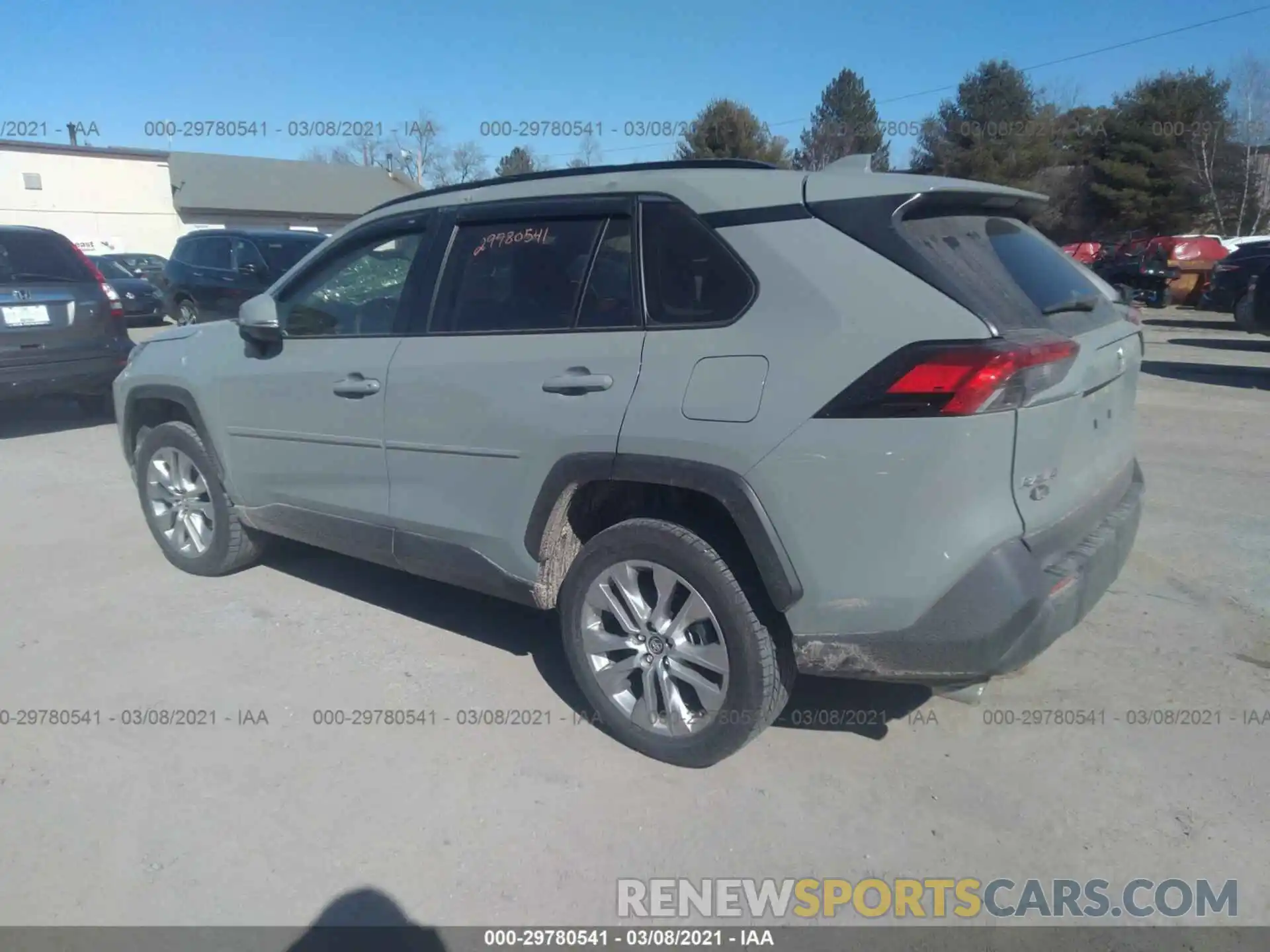 3 Photograph of a damaged car JTMA1RFV9KD025905 TOYOTA RAV4 2019