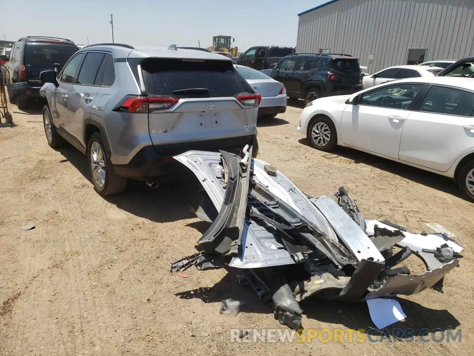 3 Photograph of a damaged car JTMA1RFV9KD027170 TOYOTA RAV4 2019