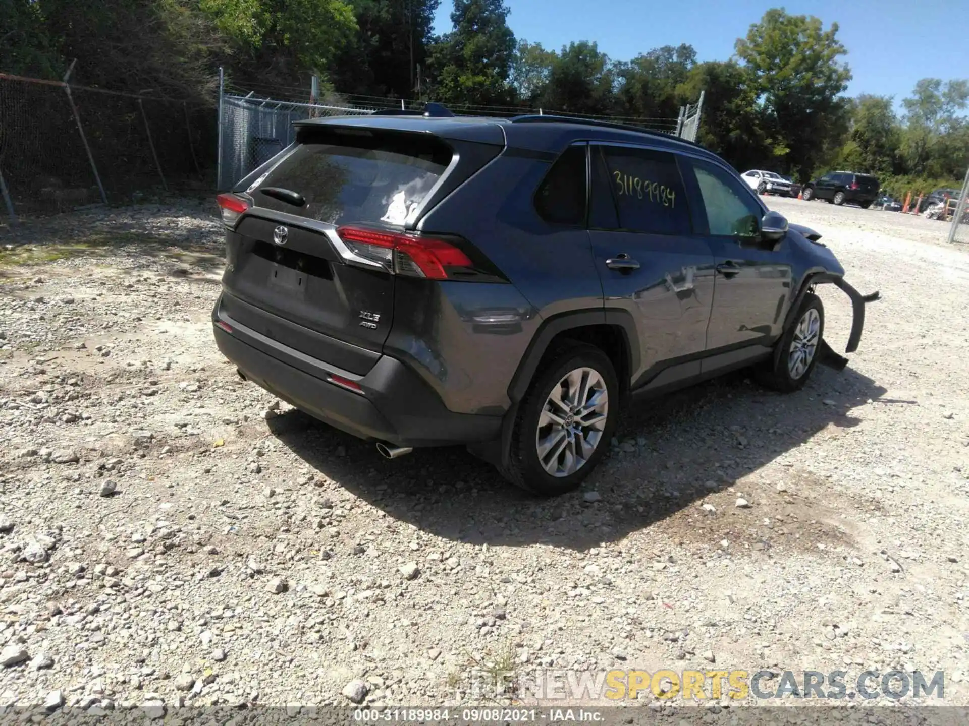 4 Photograph of a damaged car JTMA1RFV9KD037729 TOYOTA RAV4 2019