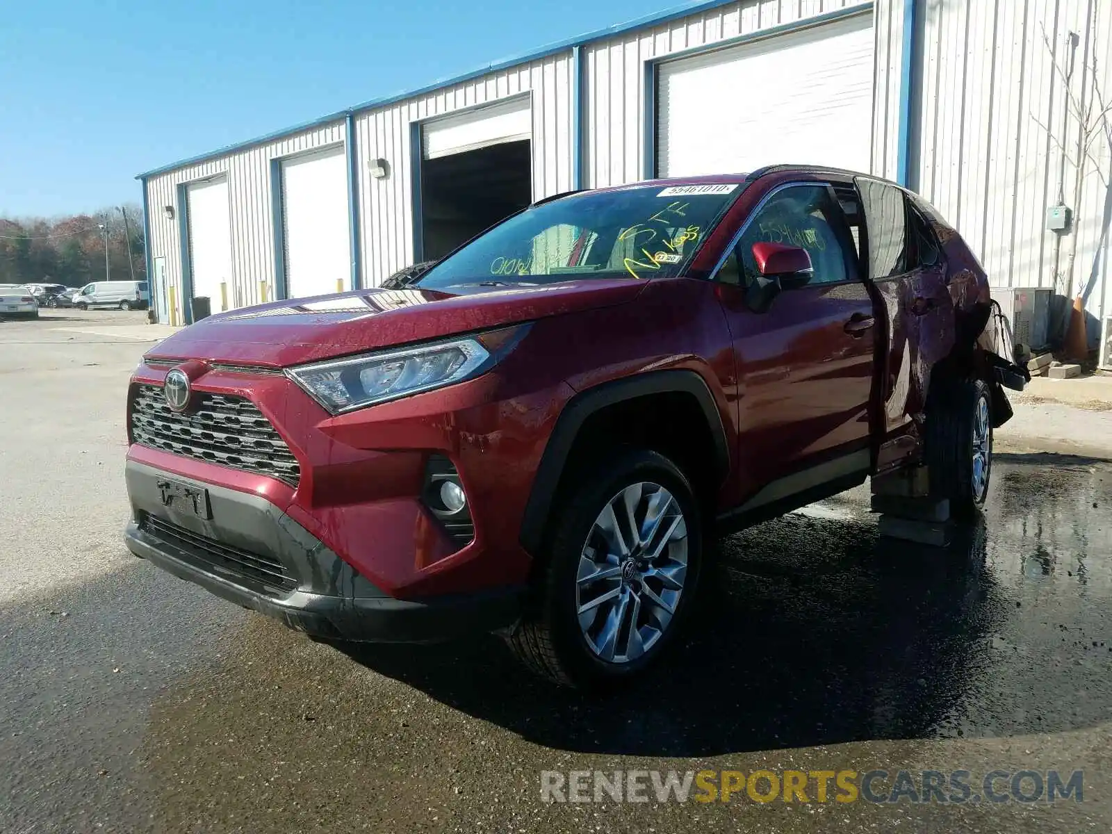 2 Photograph of a damaged car JTMA1RFV9KD042784 TOYOTA RAV4 2019