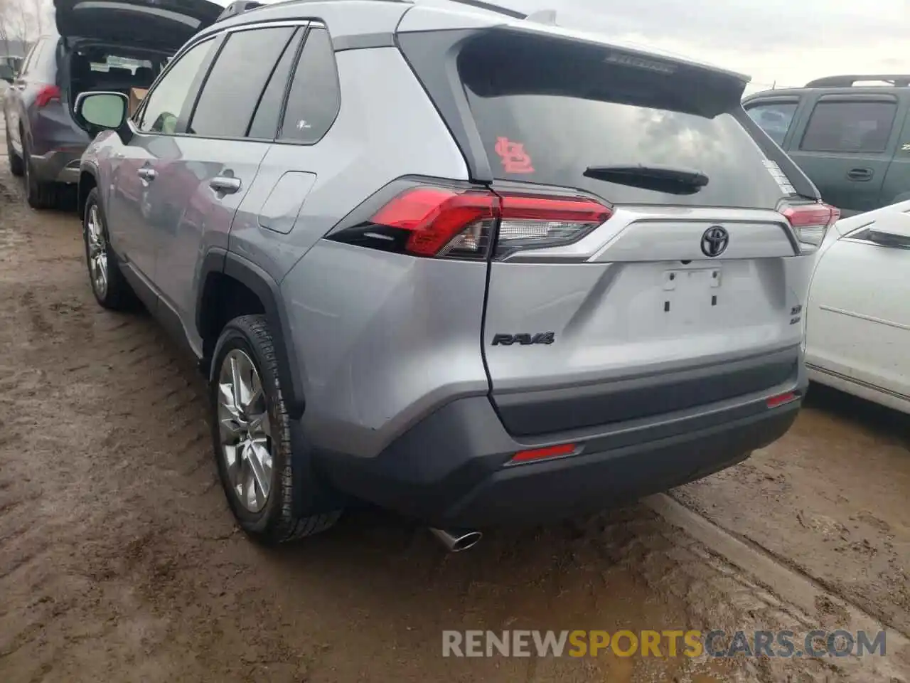 3 Photograph of a damaged car JTMA1RFV9KD047144 TOYOTA RAV4 2019