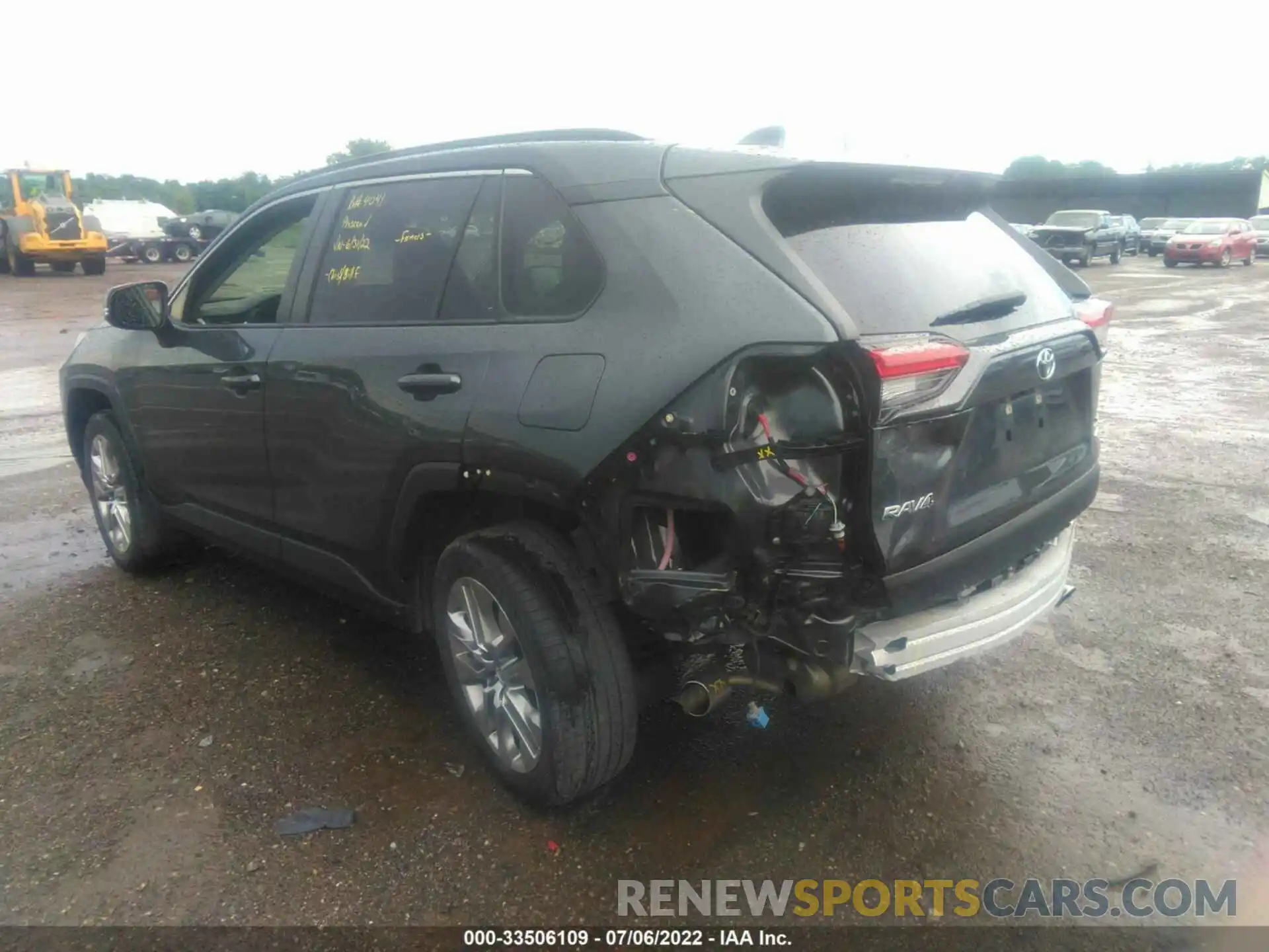 6 Photograph of a damaged car JTMA1RFV9KD503613 TOYOTA RAV4 2019