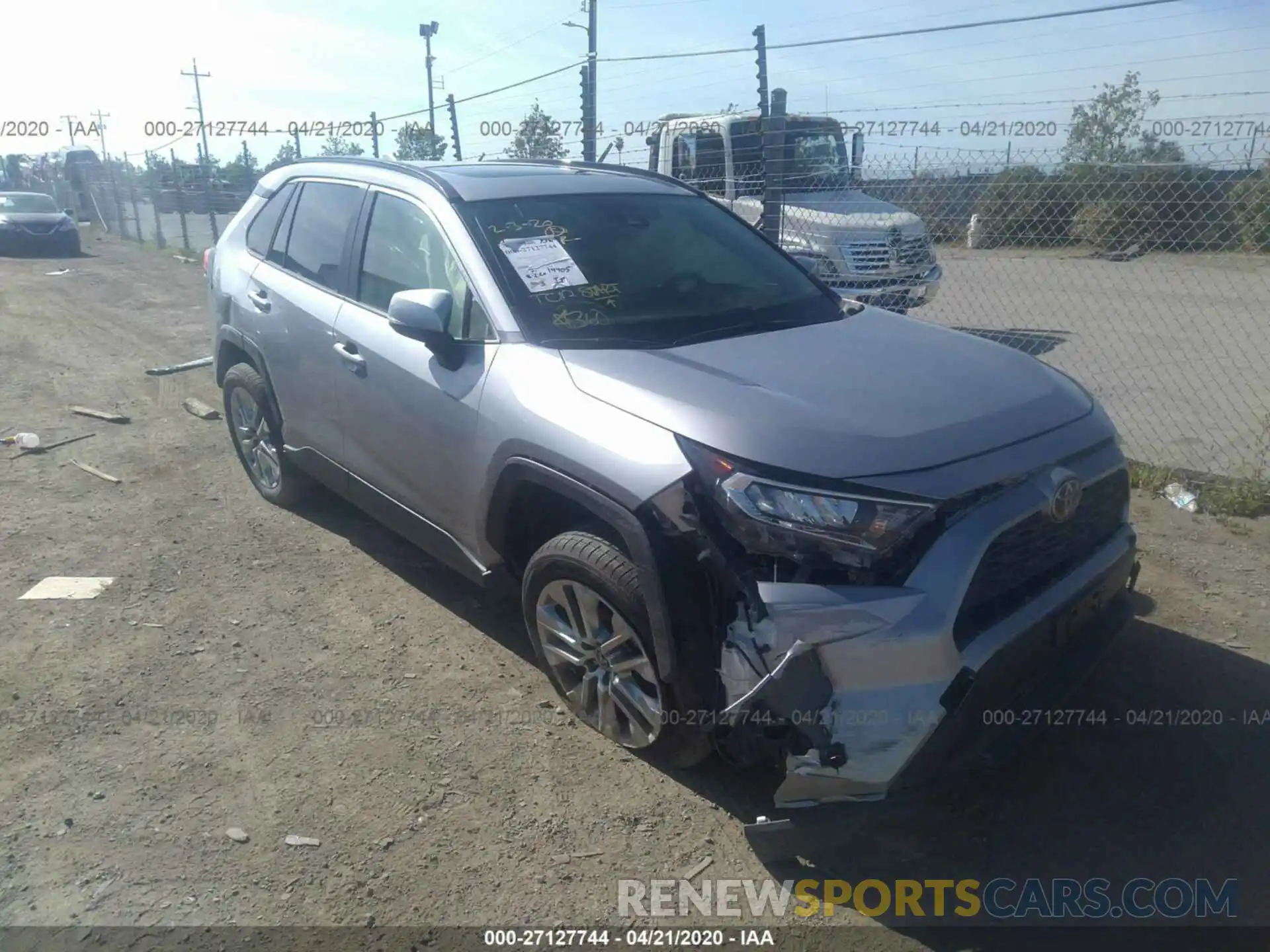 1 Photograph of a damaged car JTMA1RFV9KD506656 TOYOTA RAV4 2019