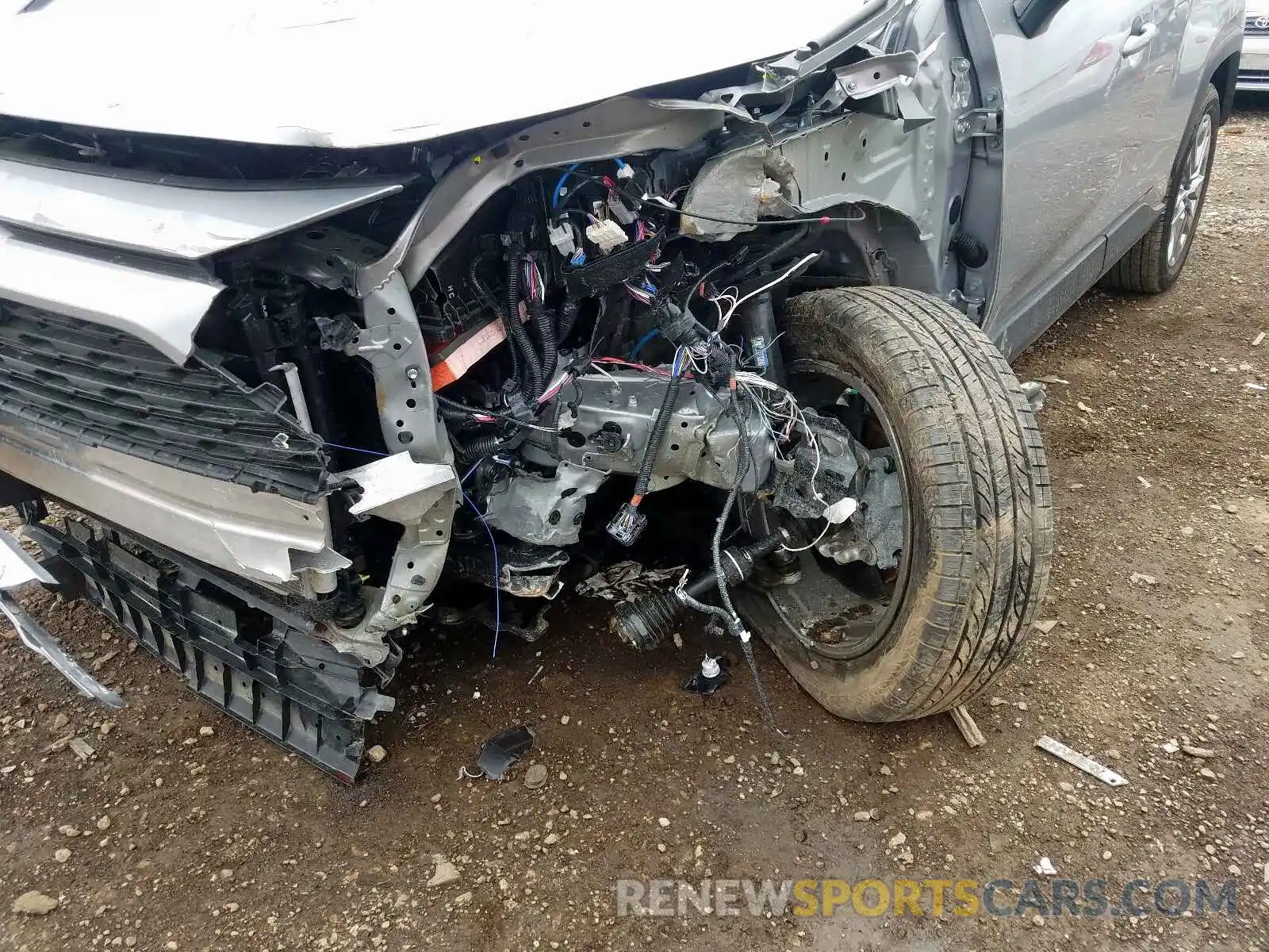 9 Фотография поврежденного автомобиля JTMA1RFV9KD517205 TOYOTA RAV4 2019