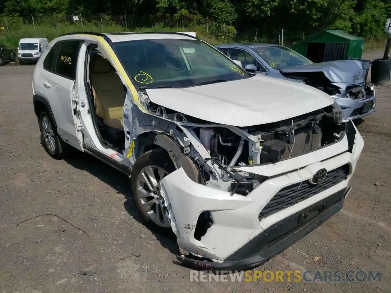 1 Photograph of a damaged car JTMA1RFVXKD031762 TOYOTA RAV4 2019