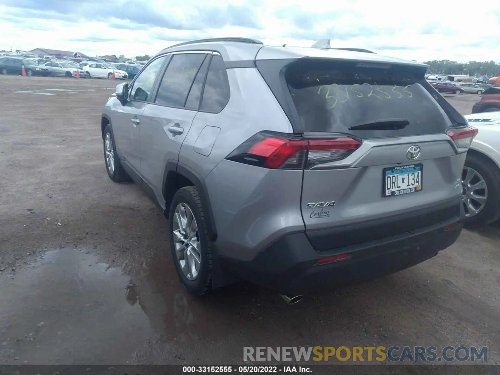 3 Photograph of a damaged car JTMA1RFVXKD036380 TOYOTA RAV4 2019