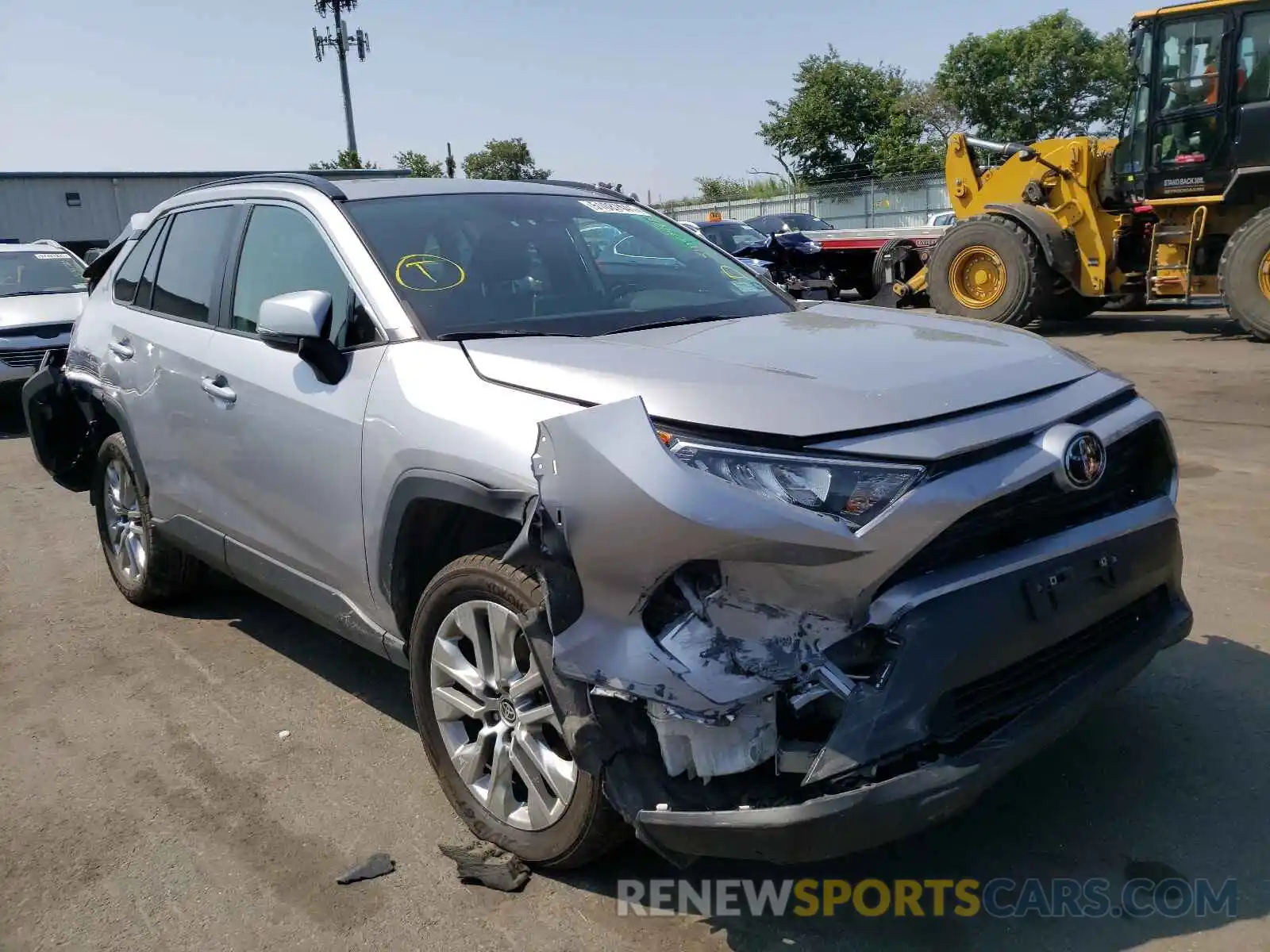 1 Photograph of a damaged car JTMA1RFVXKD045970 TOYOTA RAV4 2019