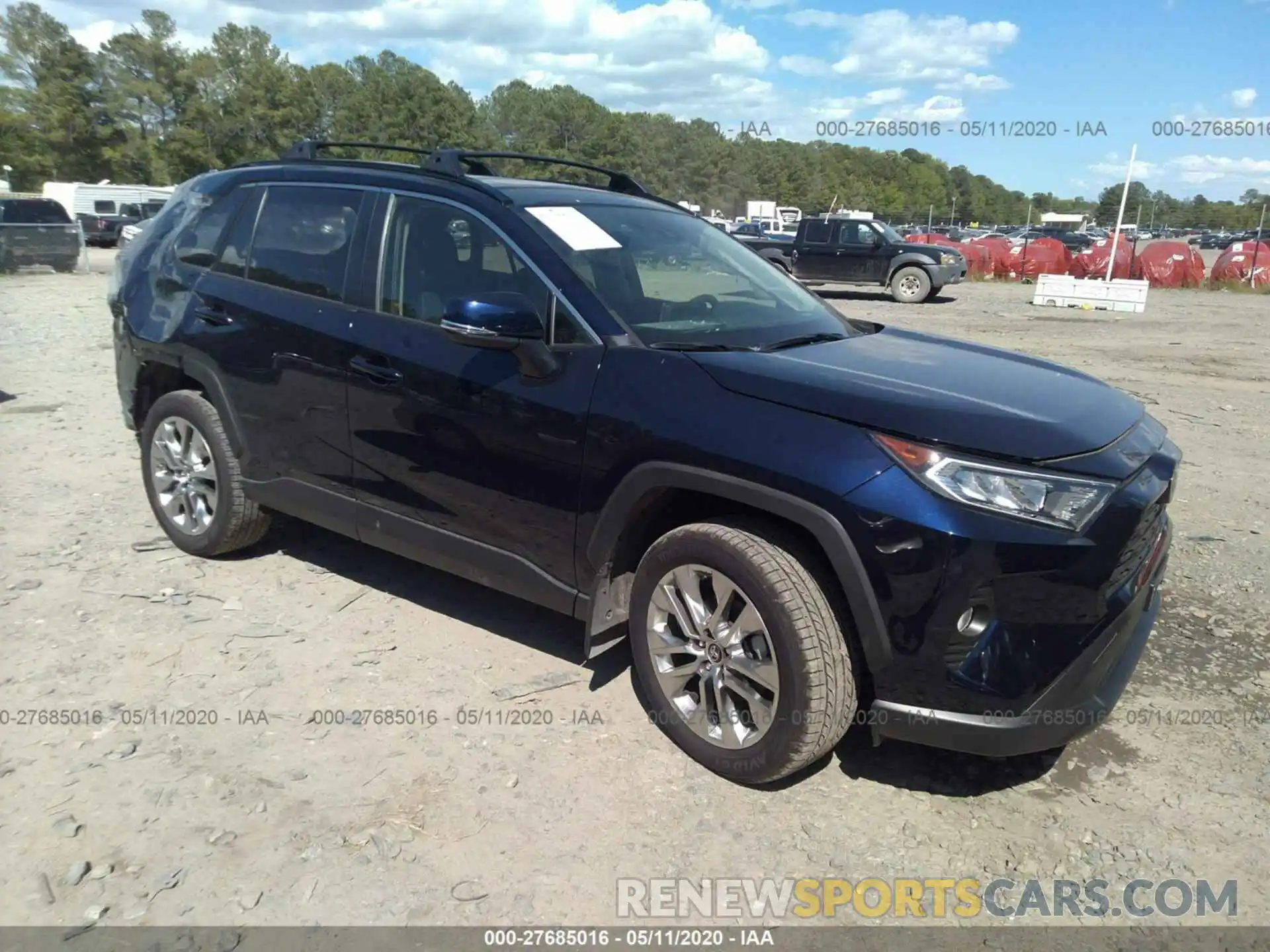 1 Photograph of a damaged car JTMA1RFVXKD520212 TOYOTA RAV4 2019