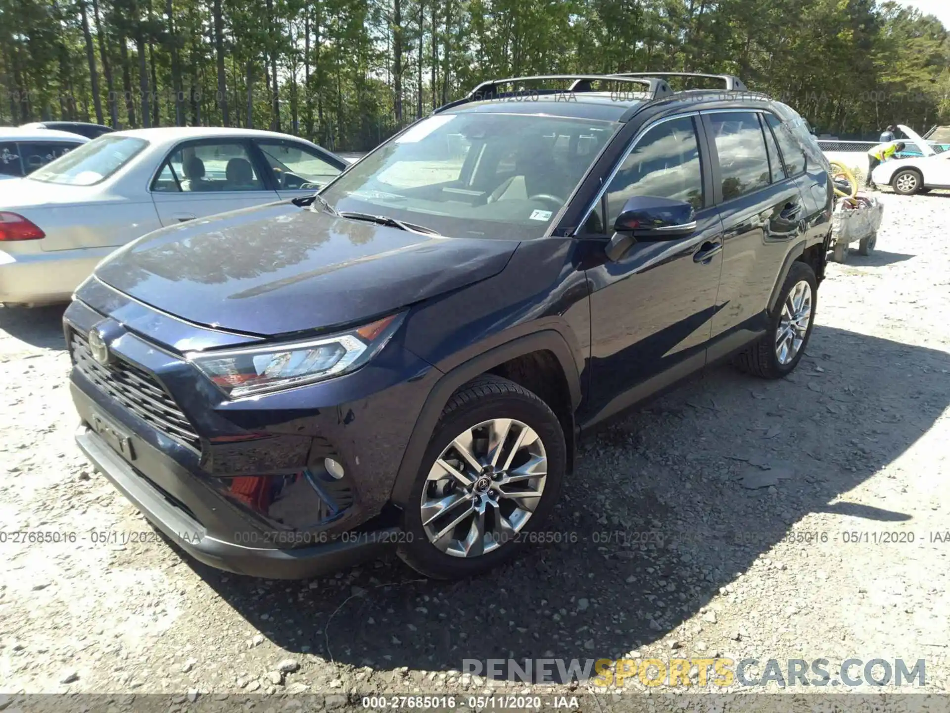 2 Photograph of a damaged car JTMA1RFVXKD520212 TOYOTA RAV4 2019