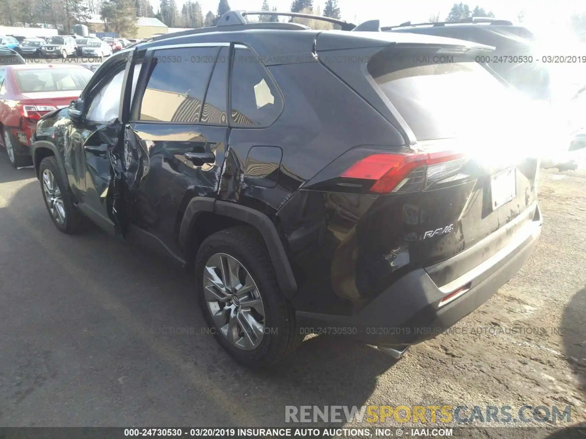 3 Photograph of a damaged car JTMA1RFVXKJ006801 TOYOTA RAV4 2019