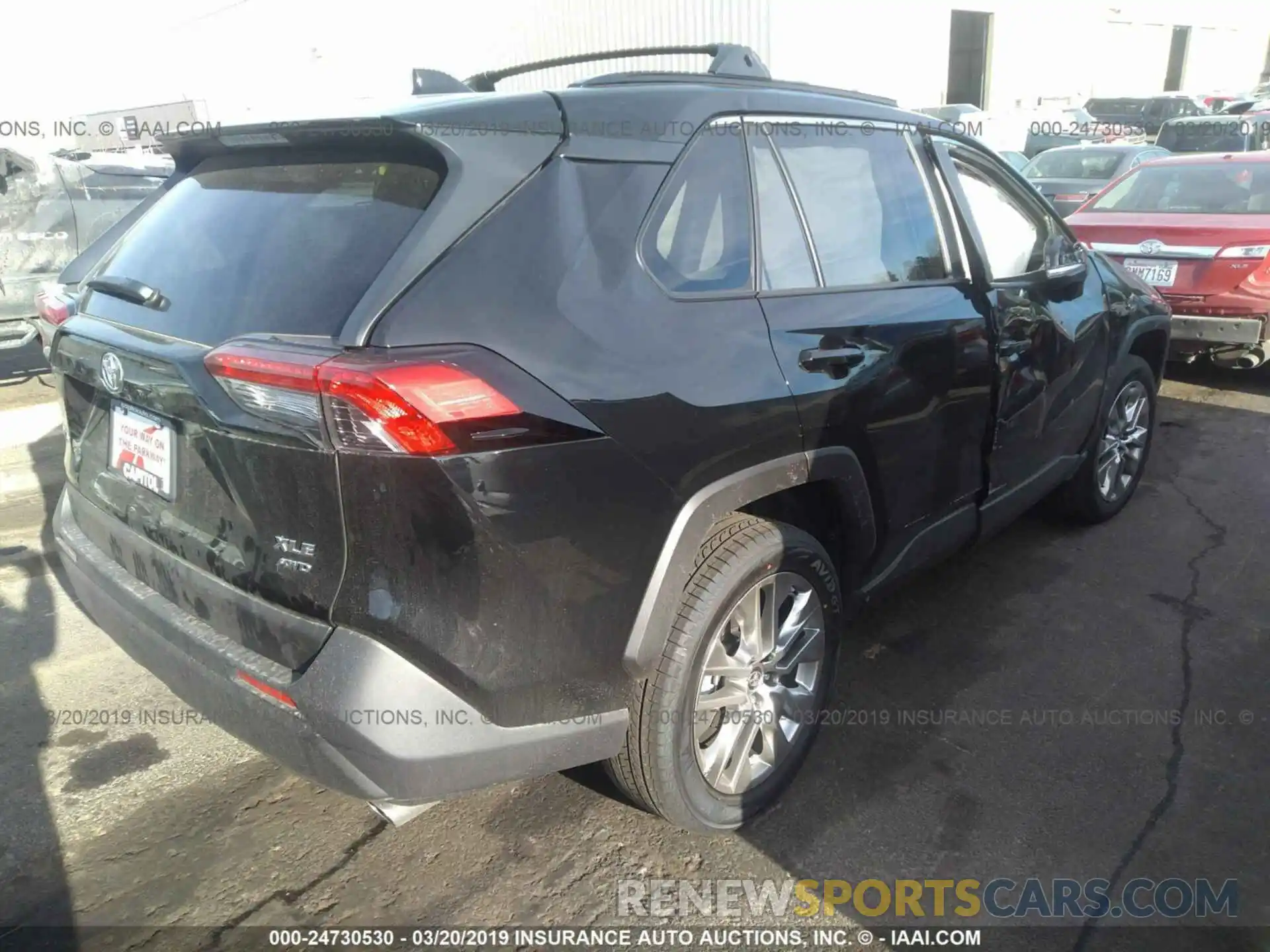 4 Photograph of a damaged car JTMA1RFVXKJ006801 TOYOTA RAV4 2019