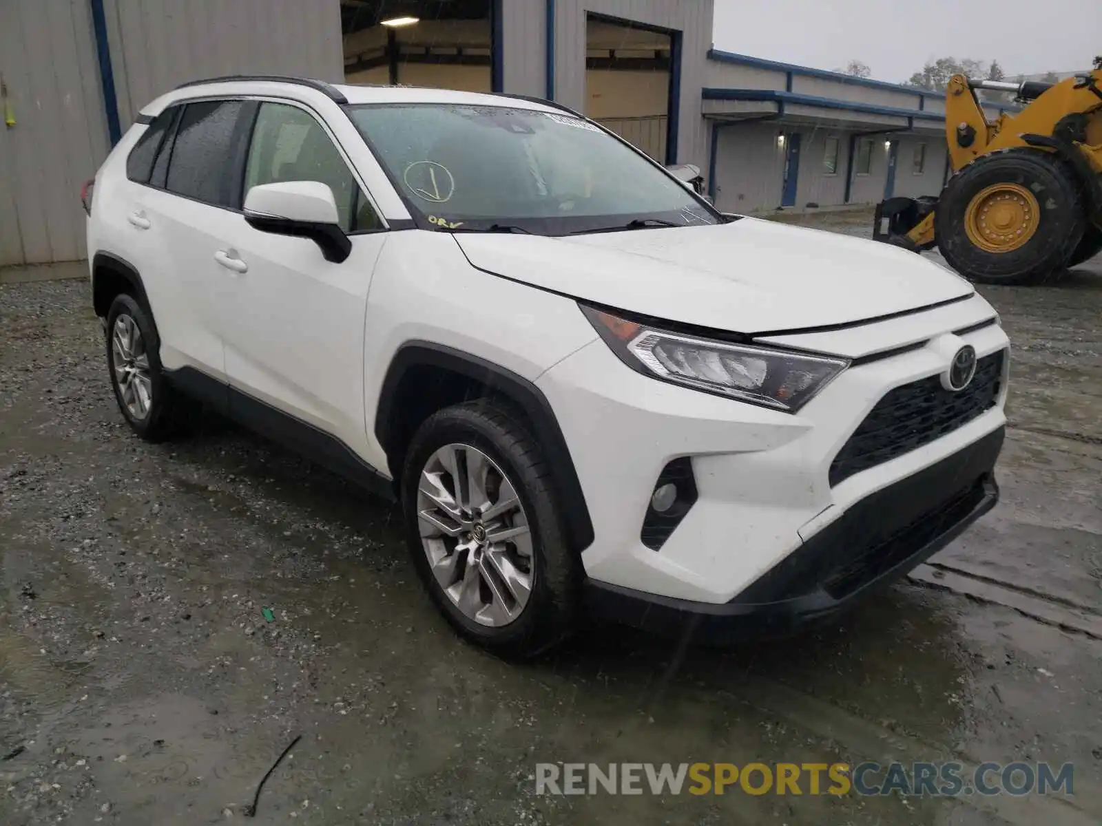 1 Photograph of a damaged car JTMC1RFV0KD003879 TOYOTA RAV4 2019