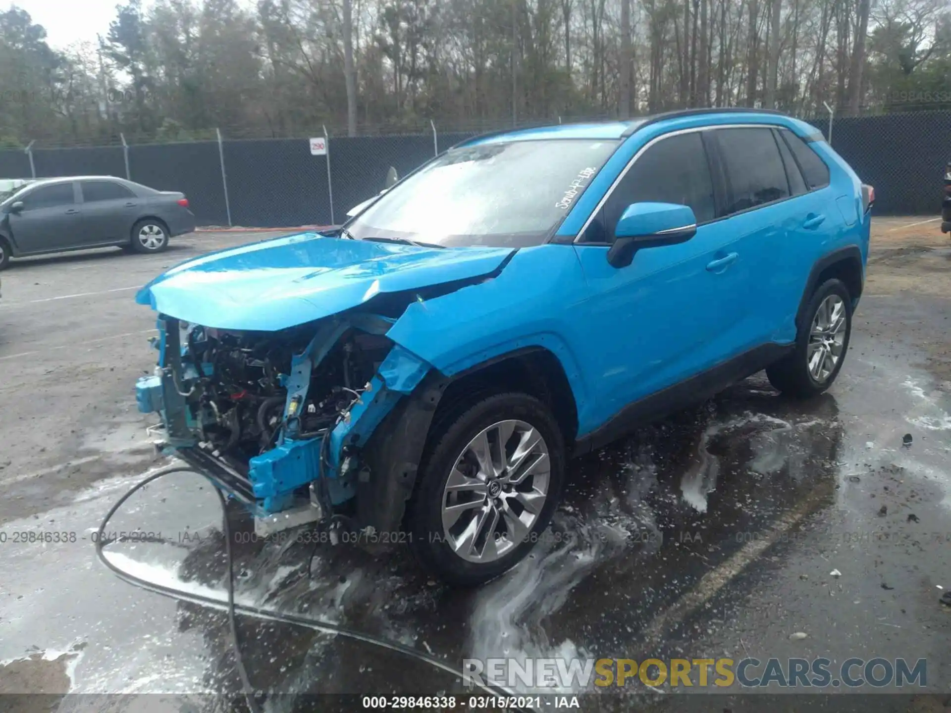 2 Photograph of a damaged car JTMC1RFV0KD011402 TOYOTA RAV4 2019