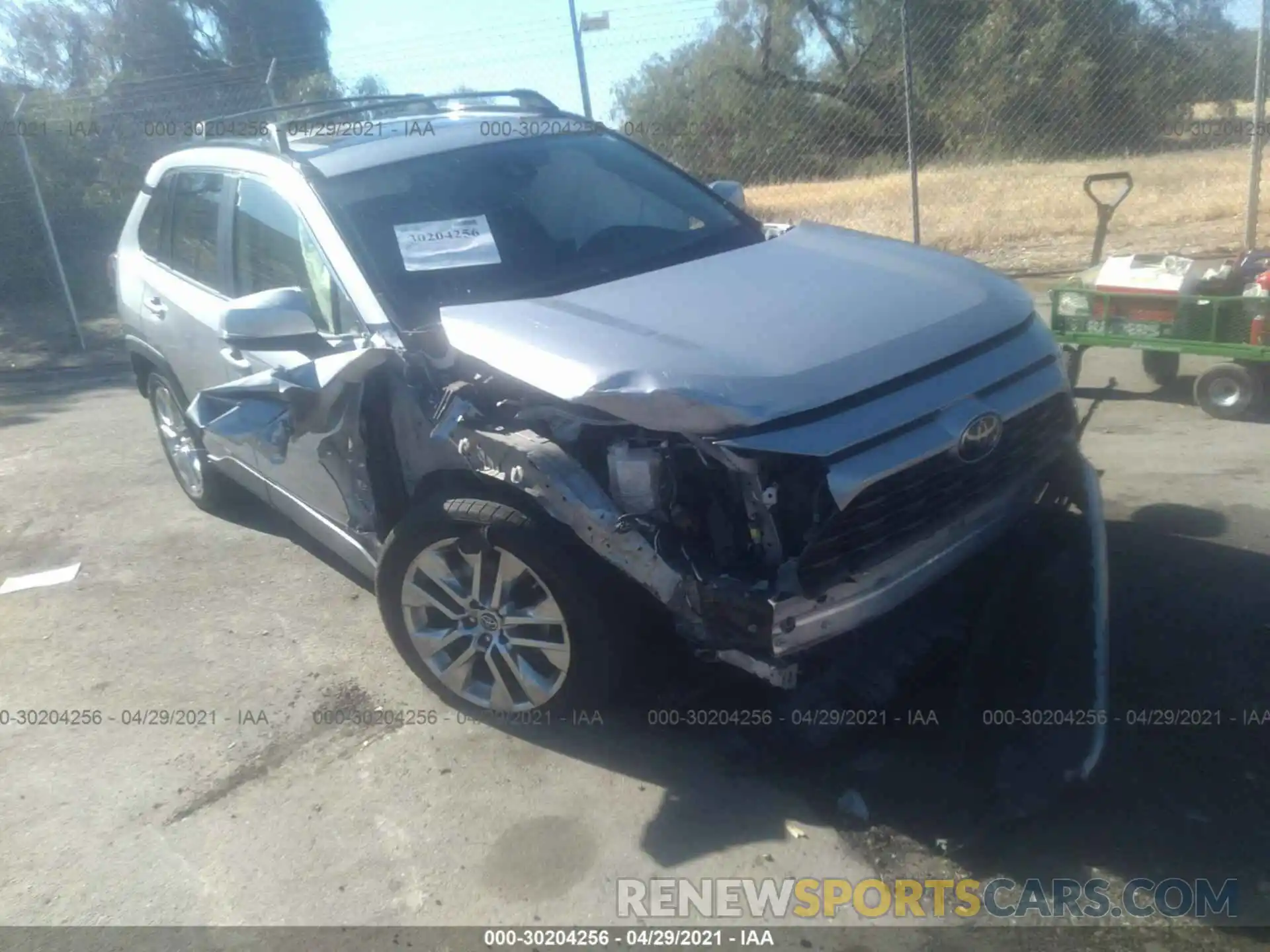 1 Photograph of a damaged car JTMC1RFV0KD011576 TOYOTA RAV4 2019