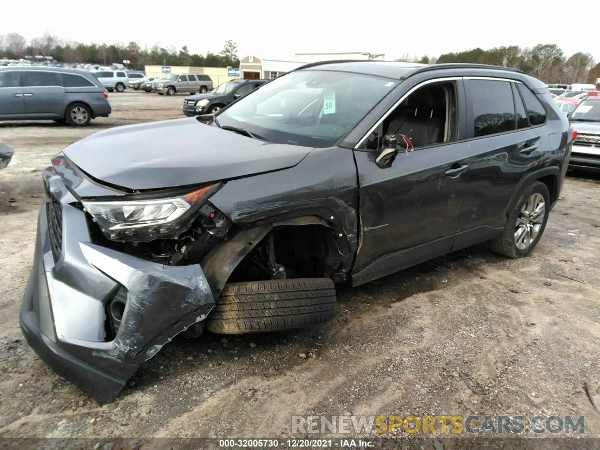 2 Photograph of a damaged car JTMC1RFV0KD016549 TOYOTA RAV4 2019