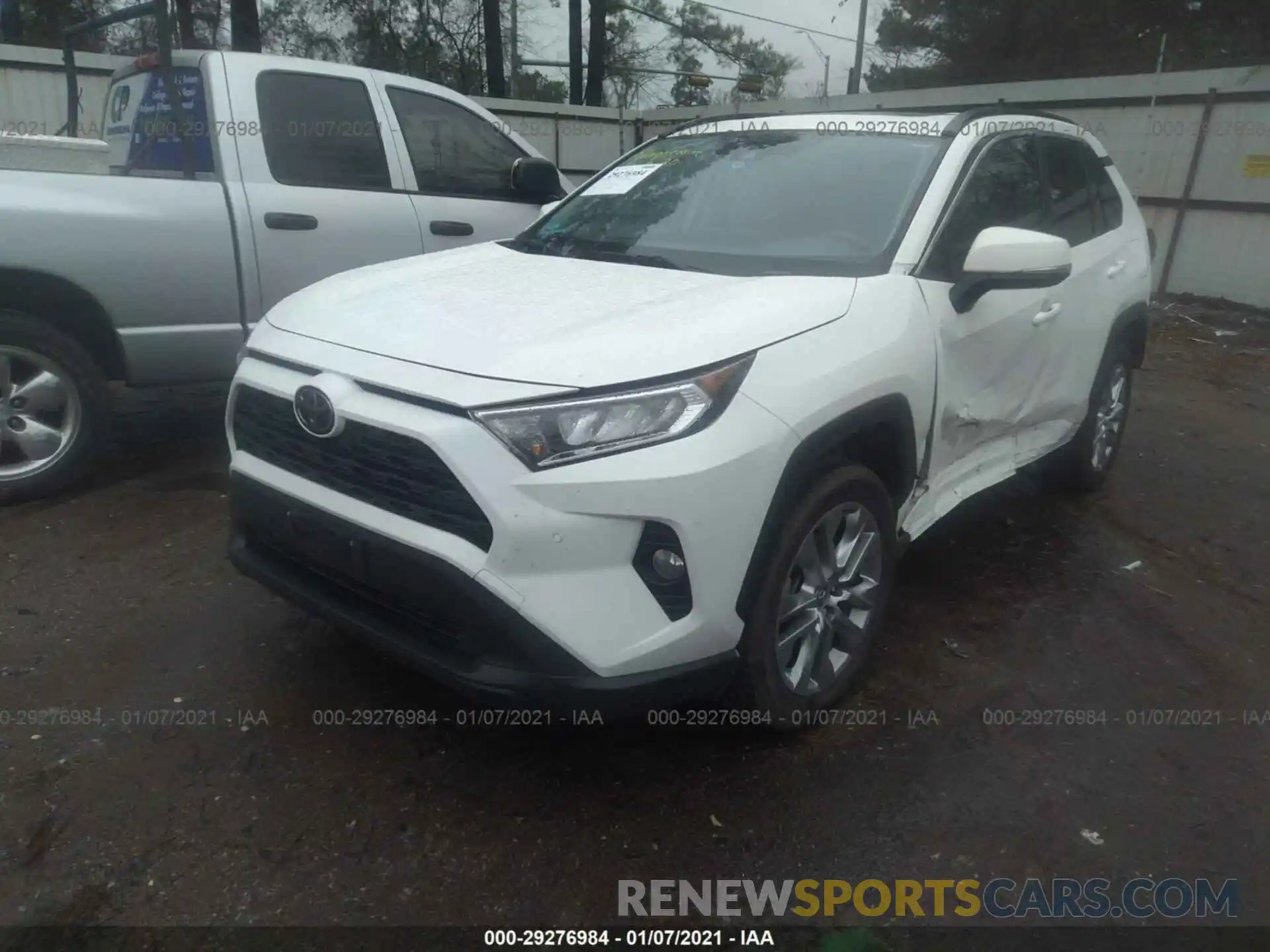 2 Photograph of a damaged car JTMC1RFV0KD021279 TOYOTA RAV4 2019