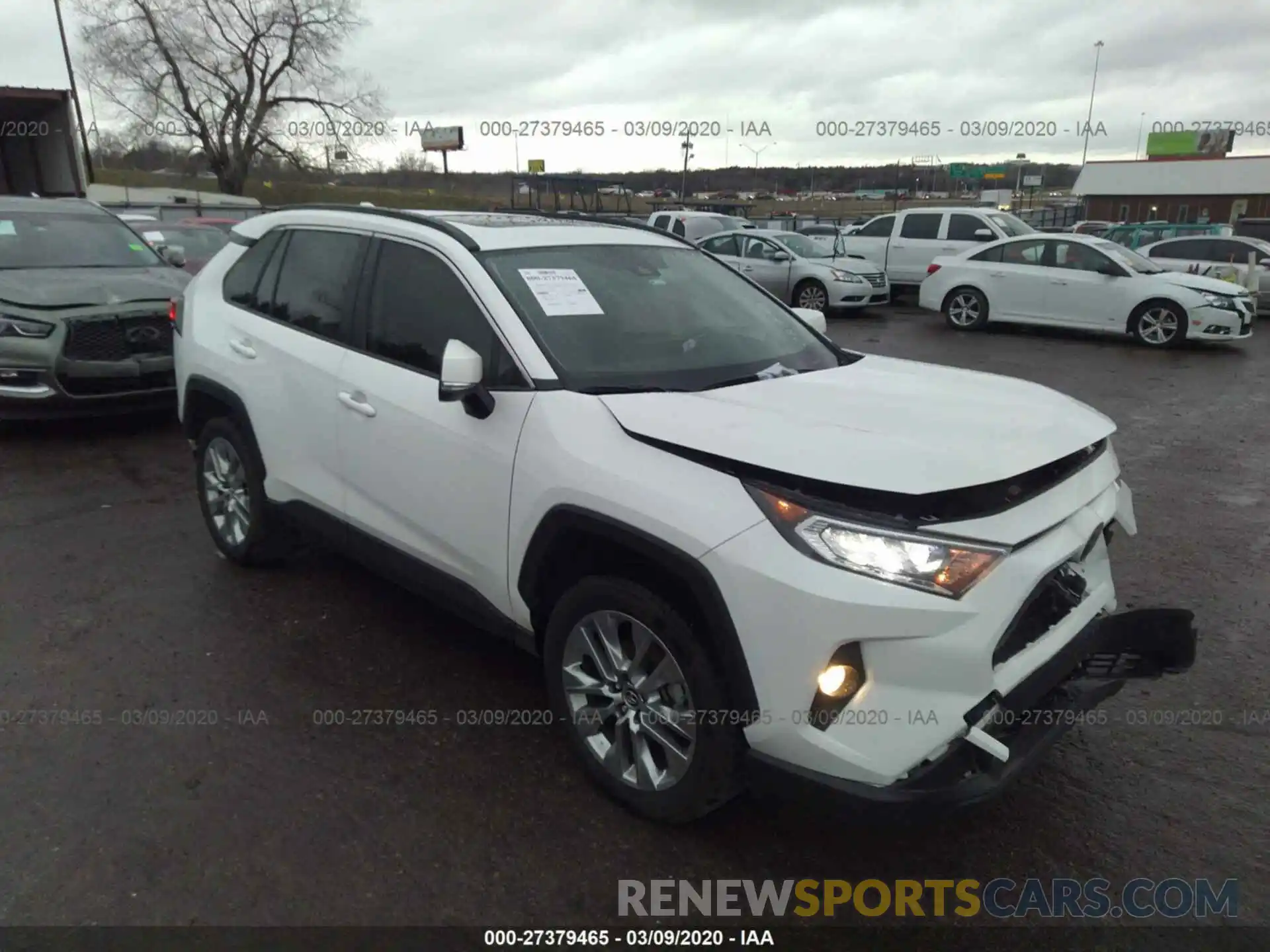 1 Photograph of a damaged car JTMC1RFV0KD021590 TOYOTA RAV4 2019