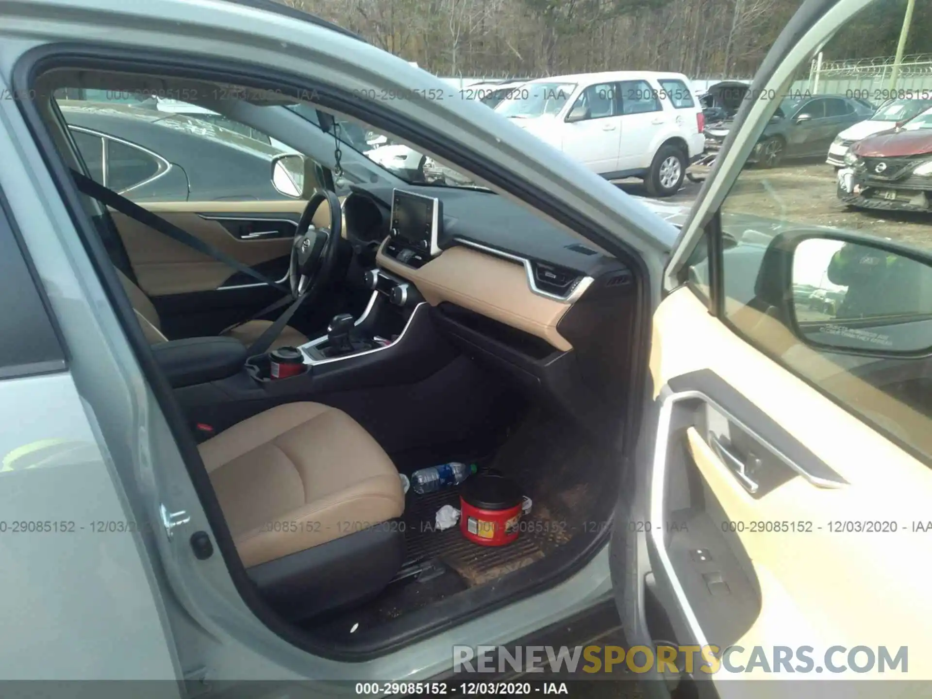 5 Photograph of a damaged car JTMC1RFV0KD027566 TOYOTA RAV4 2019