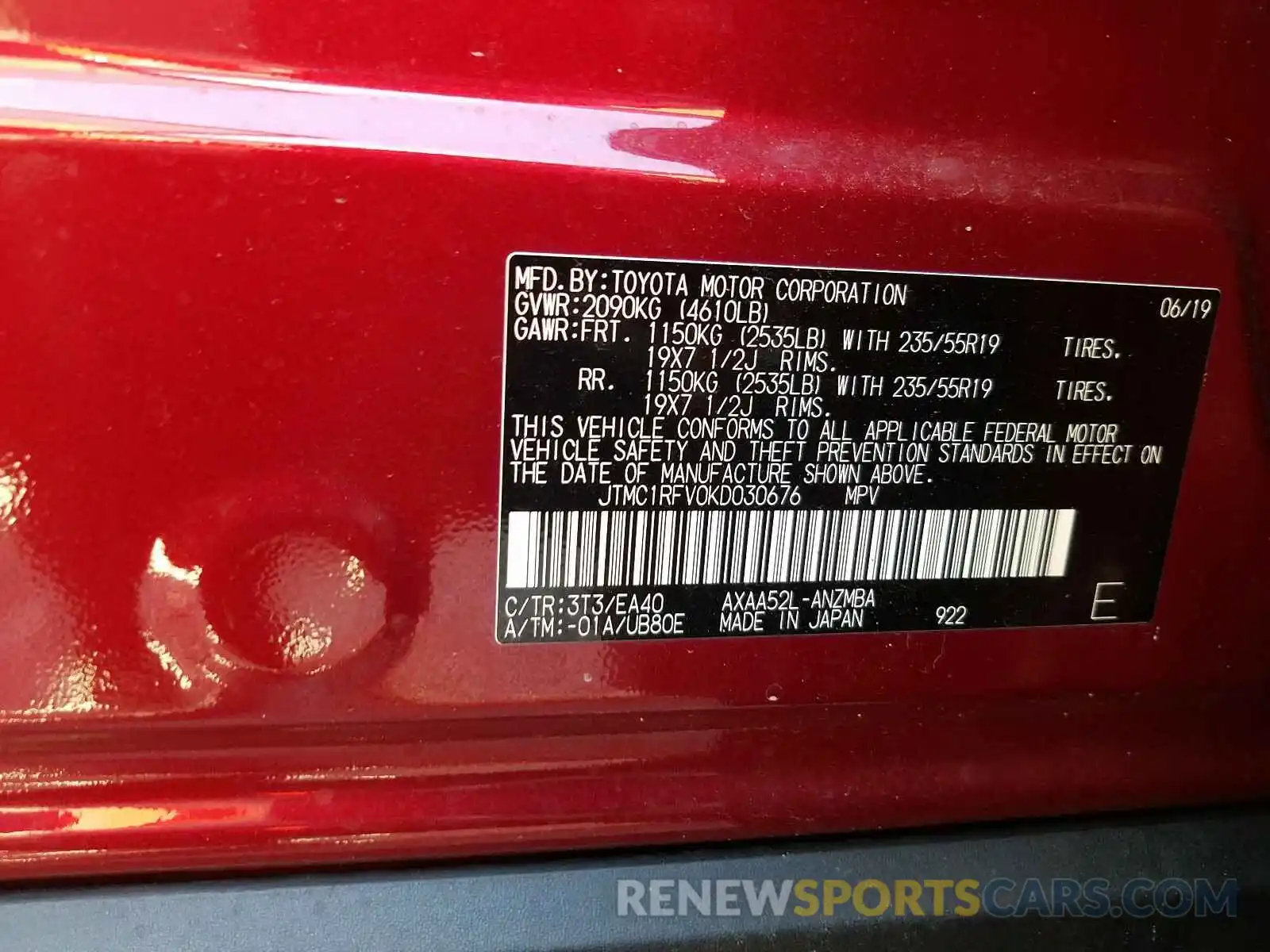 10 Photograph of a damaged car JTMC1RFV0KD030676 TOYOTA RAV4 2019